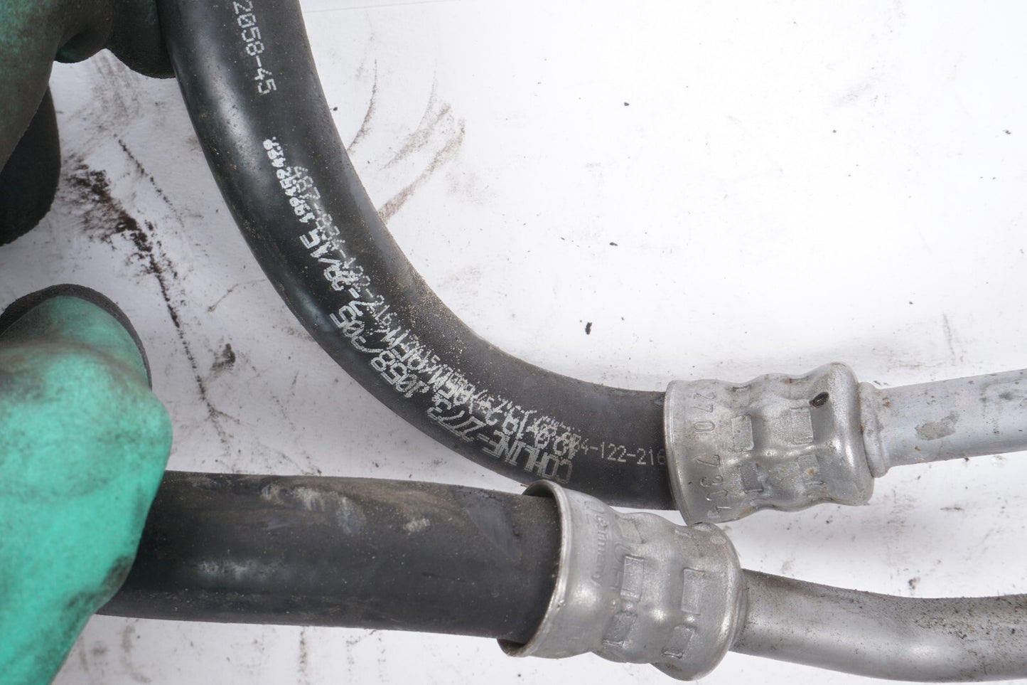 14-17 Mercedes S550e W222 3.0L Transmission Oil Cooler Hose Pipe Line OEM