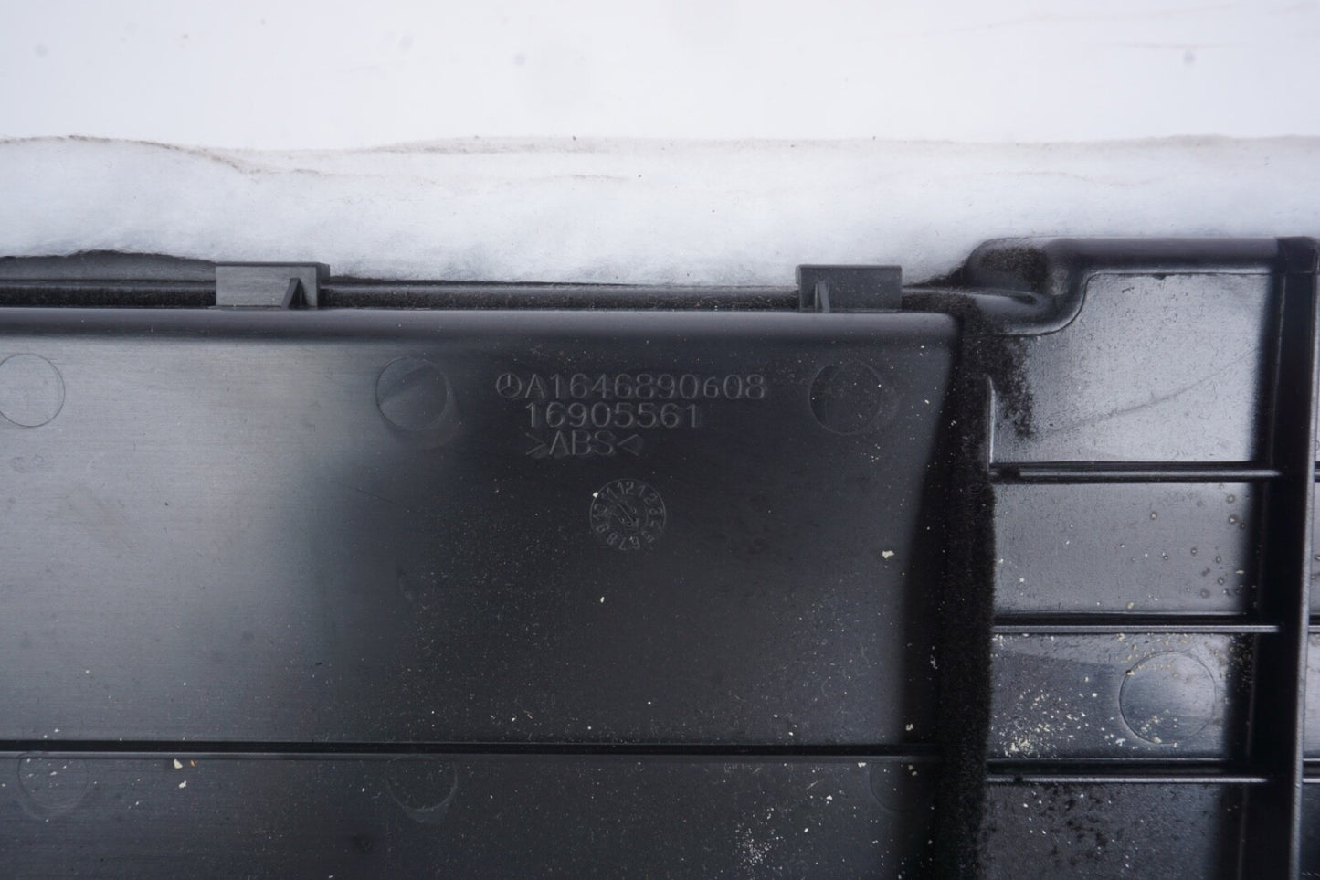 06-11 Mercedes W164 ML350 GL550 GL320 Dashboard Glove Box Glovebox Gary OEM