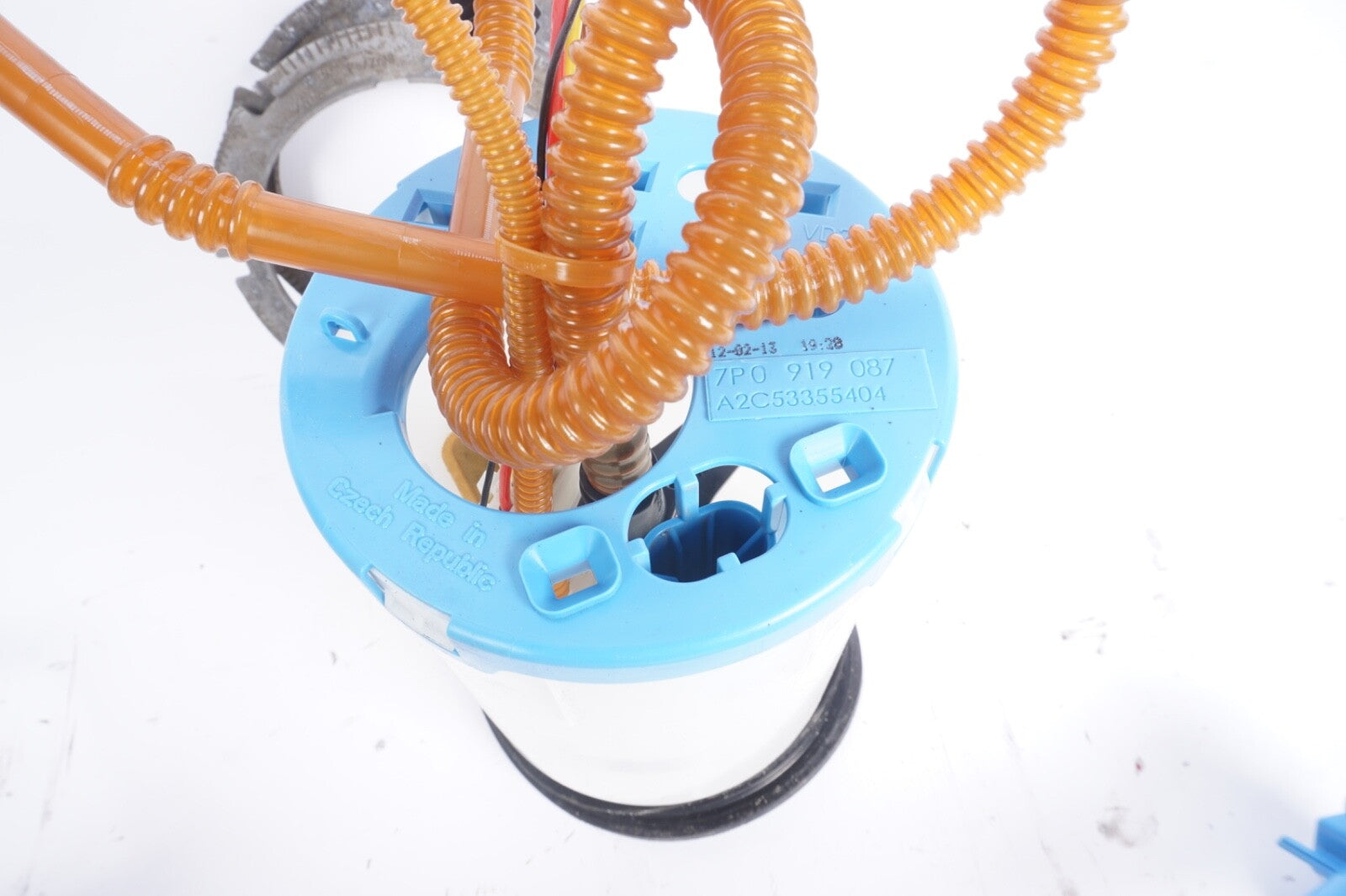 11-18 Porsche Cayenne 958 4.8l Fuel Pump OEM Left and Right