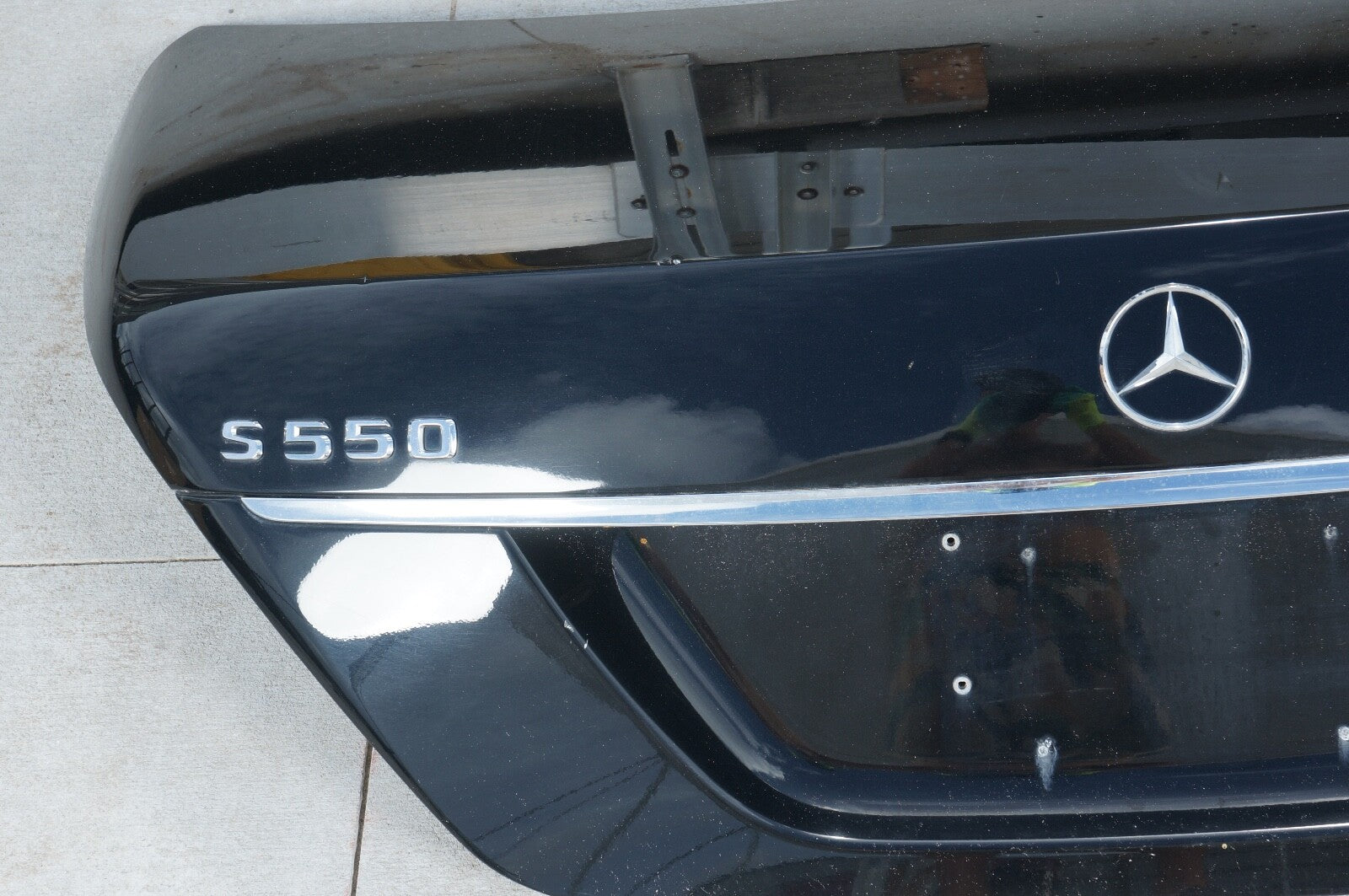 2007 - 2013 MERCEDES-BENZ S550 TRUNK LID OEM BLACK