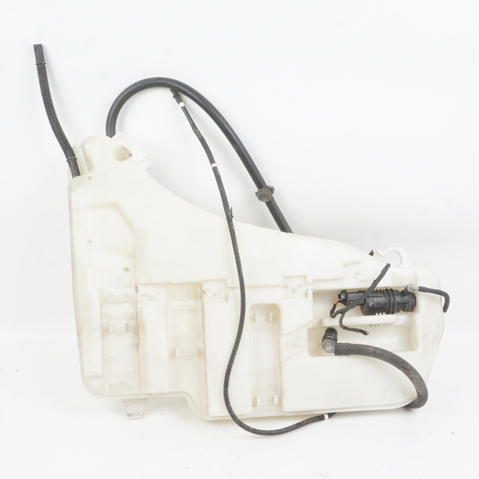 2013 - 2018 BMW M6 650i F12 OEM Windshield Washer Fluid Reservoir 8050439