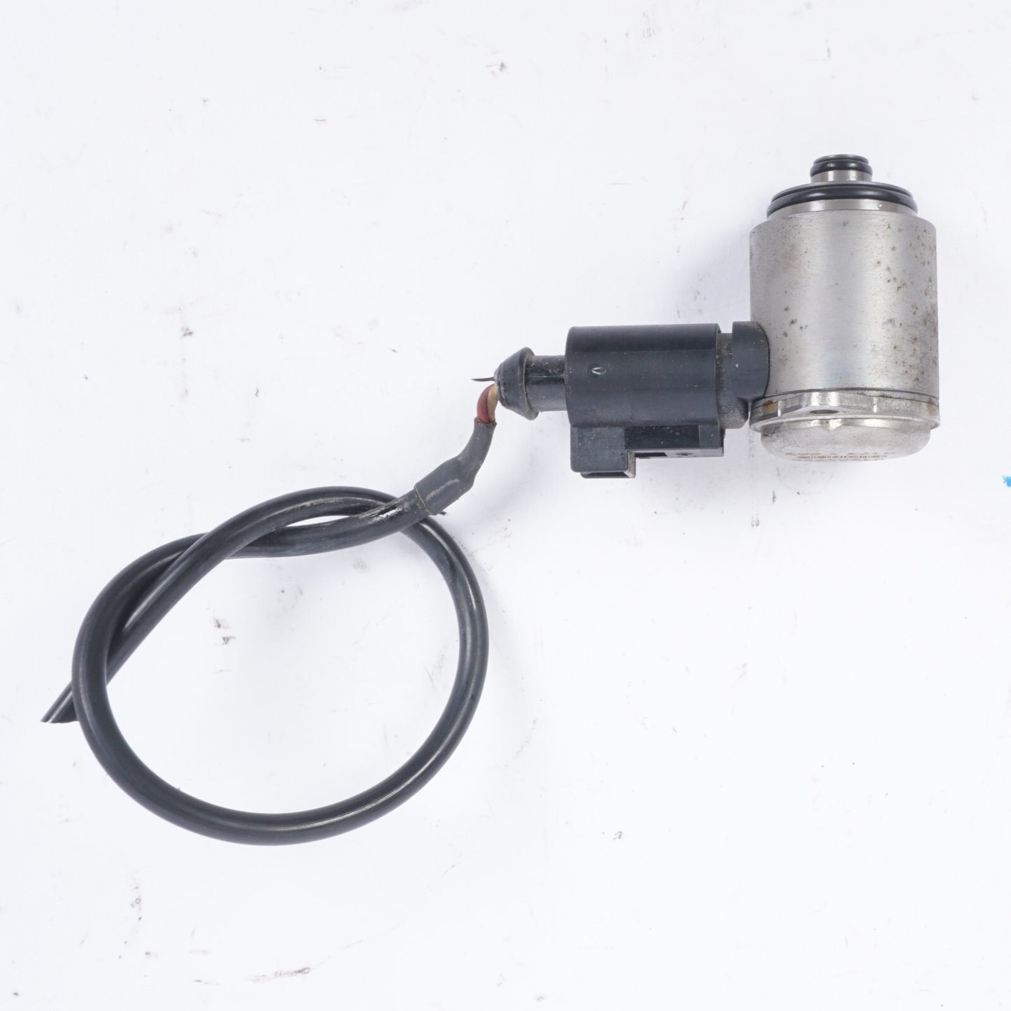 2004  - 2010 Audi A8 A8L Power Steering Rack Solenoid Valve OEM