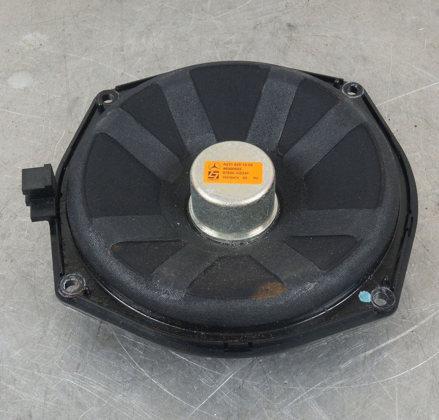 2013-2020 MERCEDES SL CLASS R231 FRONT LEFT / RIGHT SPEAKER WOOFER 2318201002 OE