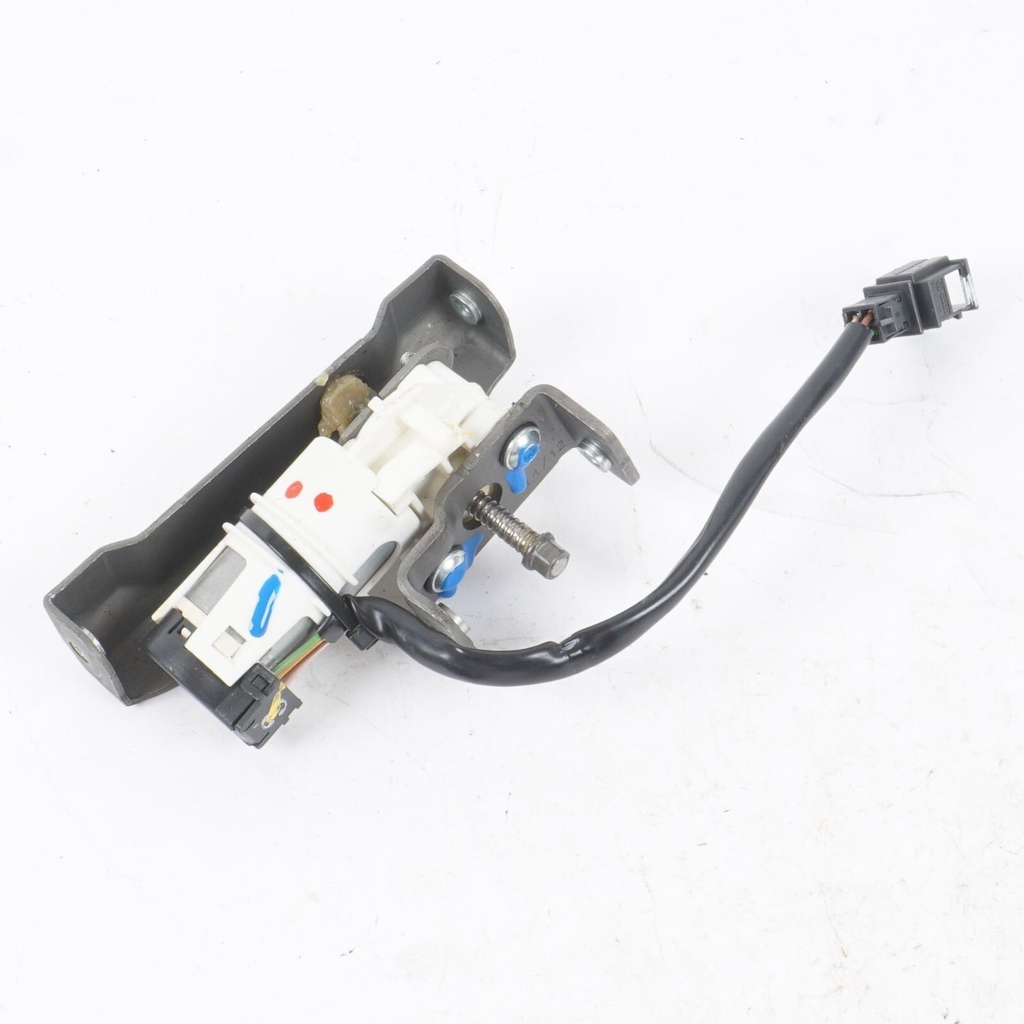 11-17 AUDI A8 A8L S8 FRONT RIGHT PASSENGER SEAT HEADREST UPPER DRIVE MOTOR  OEM