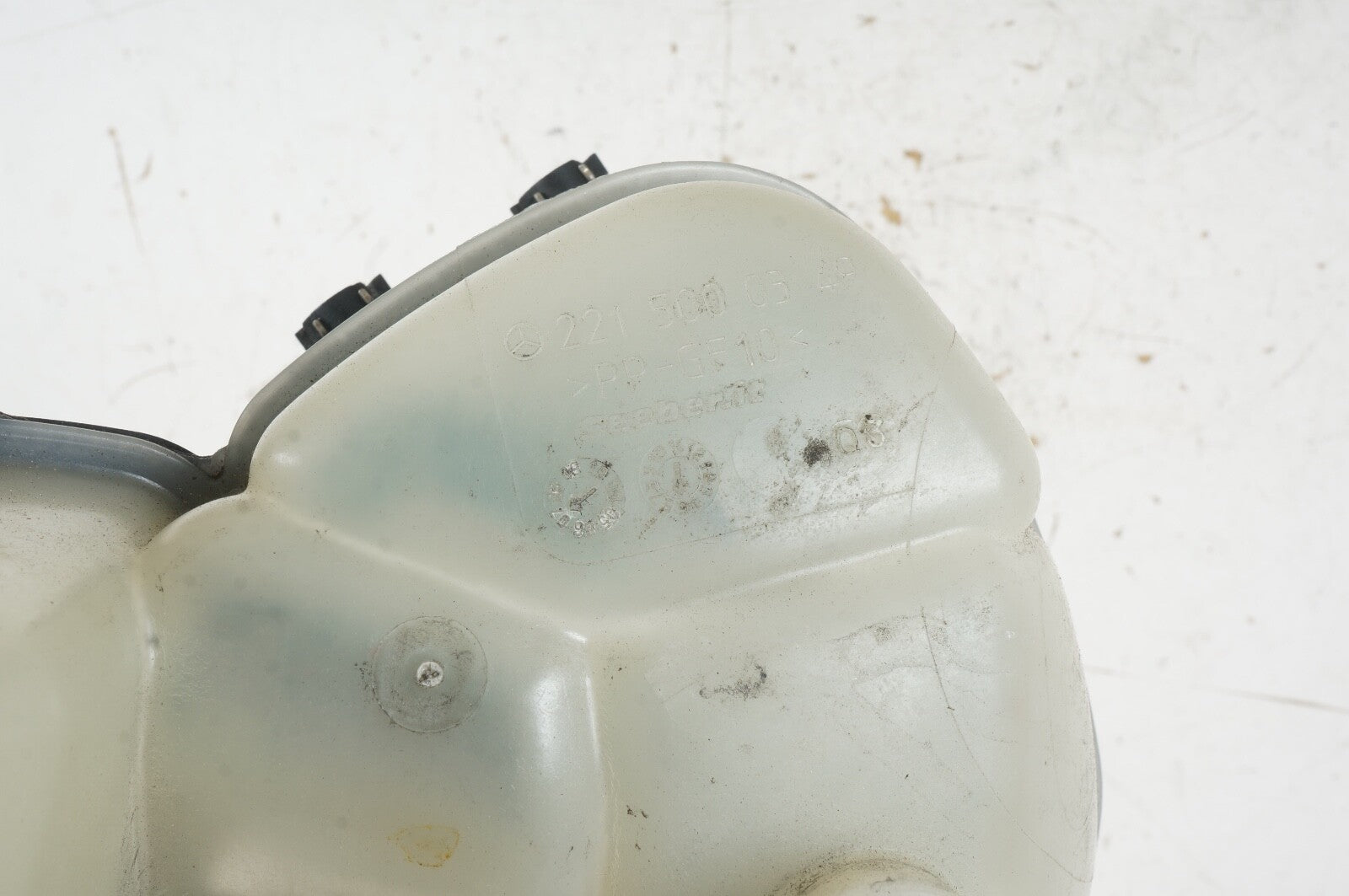 07-11 Mercedes W216 CL600 S550 Coolant Reservoir Overflow Expansion Tank OEM