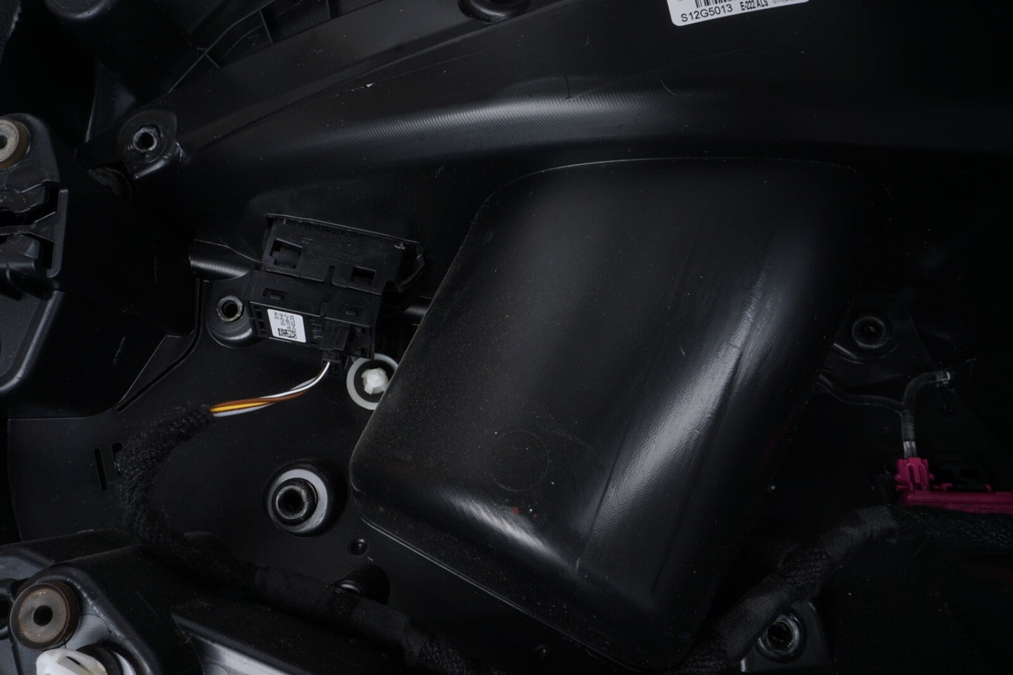 2021-2024 BMW M440I 430I FRONT LEFT INNER DOOR TRIM PANEL BLACK LEATHER OEM