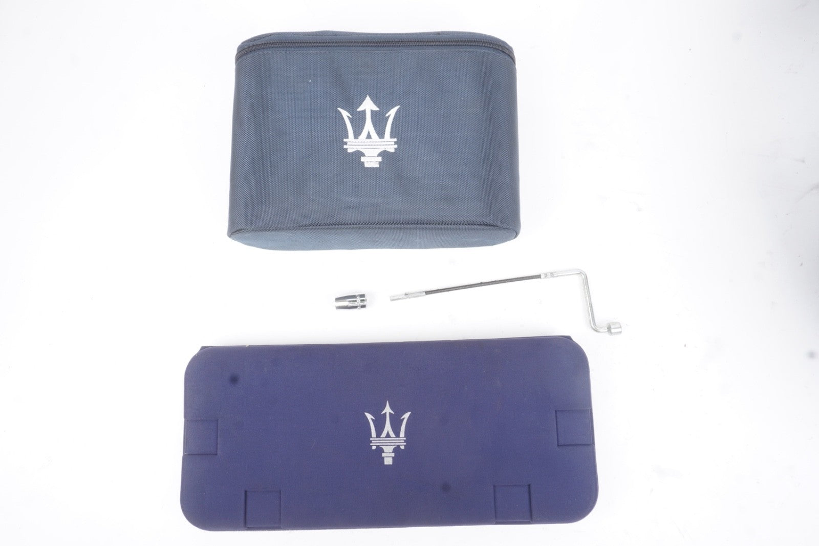 2014 - 2022 Maserati Quattroporte Ghibli Emergency Spare Tire Tool Kit Pump OEM