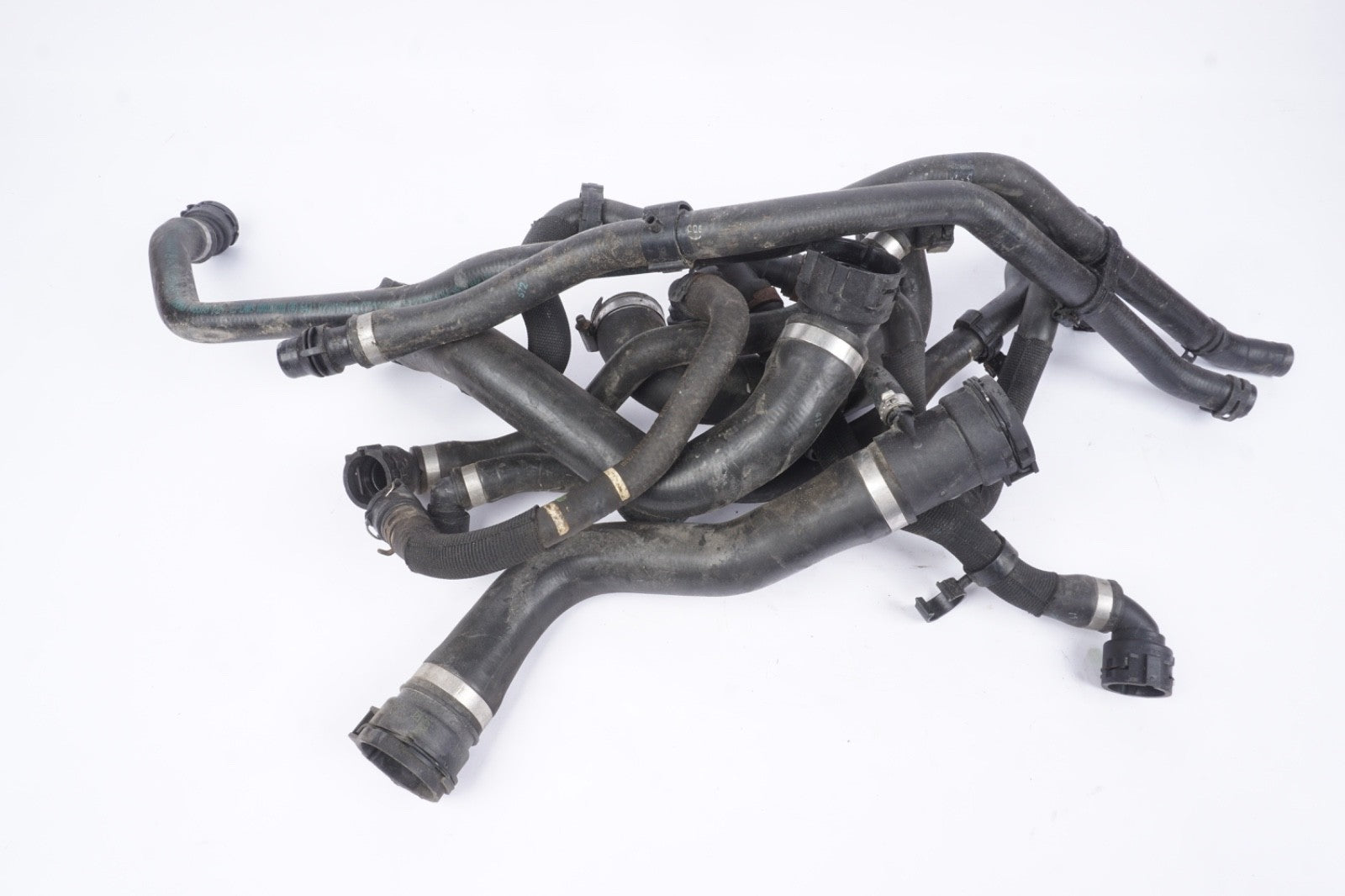 12-16 BMW F30 328i 428i 2.0L V4 Petrol Water Coolant Hose Pipe SET