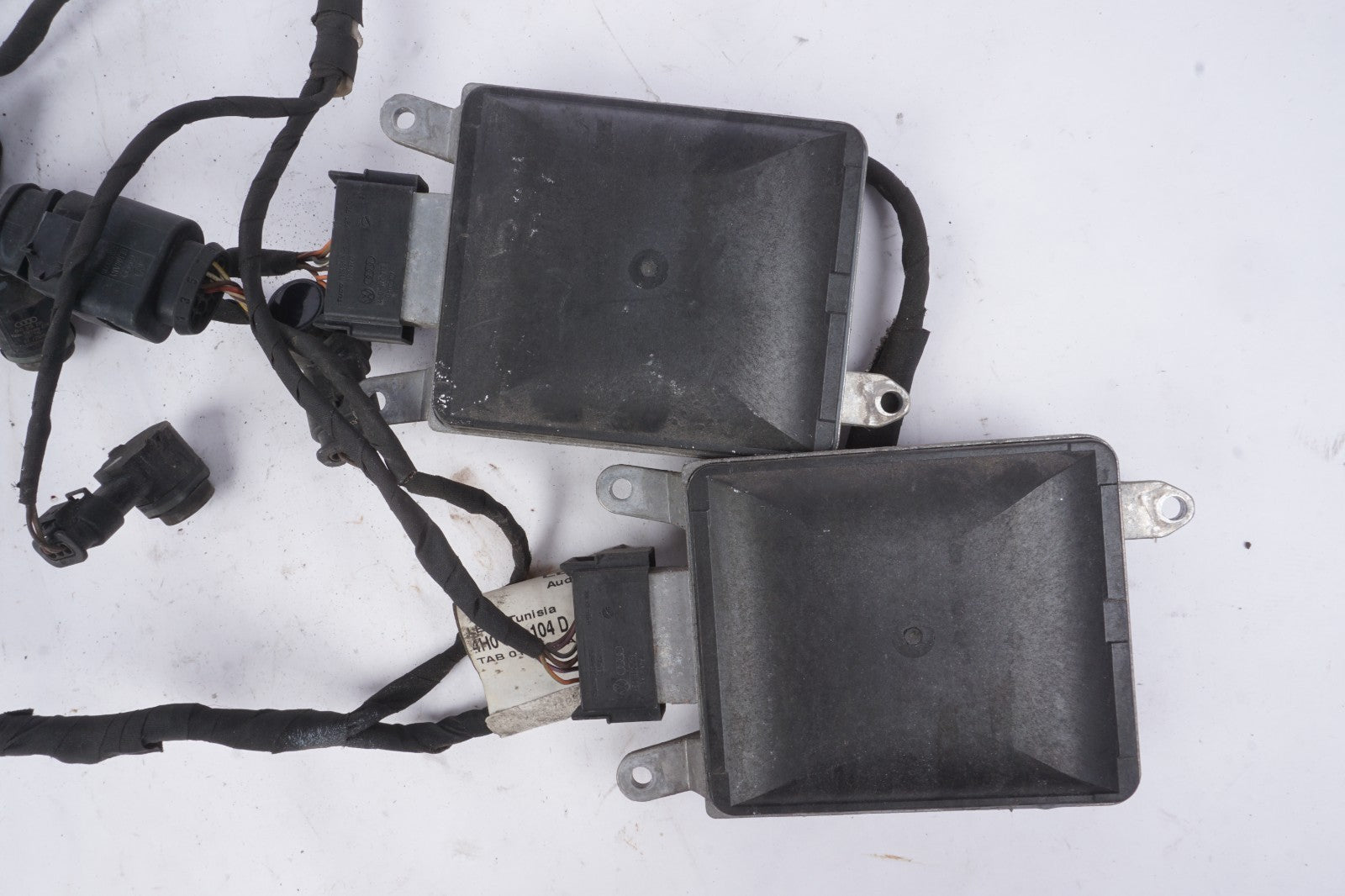 2011 - 2012 Audi A8L Left Blind Spot Control Park Sensor Wire Harness OEM