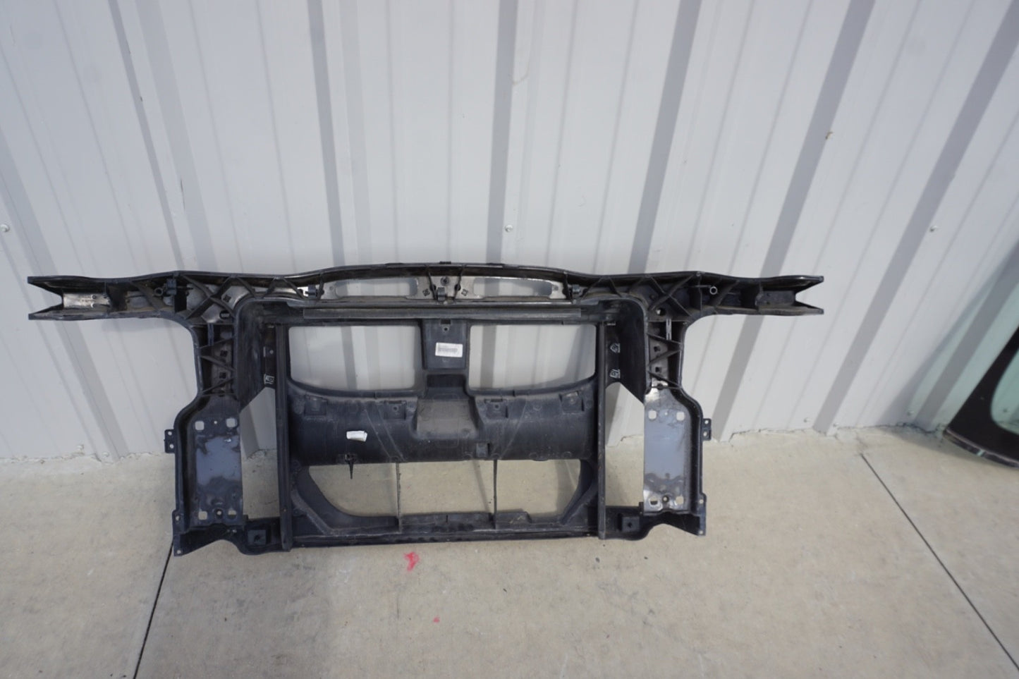 2007 - 2013 BMW 328I 335I CONVERTIBLE COUPE RADIATOR SUPPORT