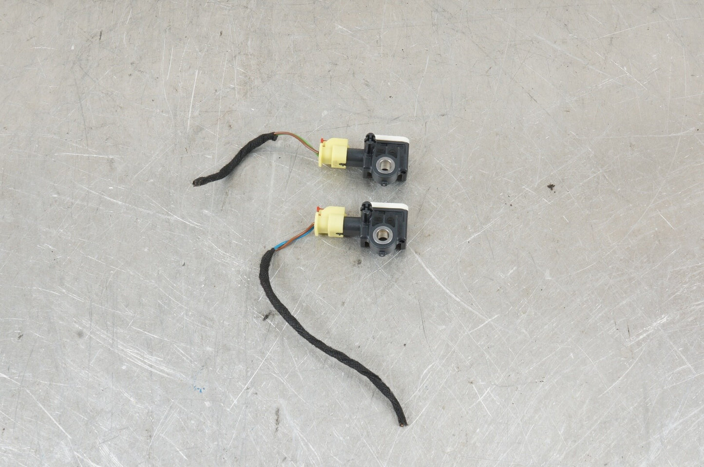 Used Impact Sensors fits for Audi A6 Quattro S6 4F0959643