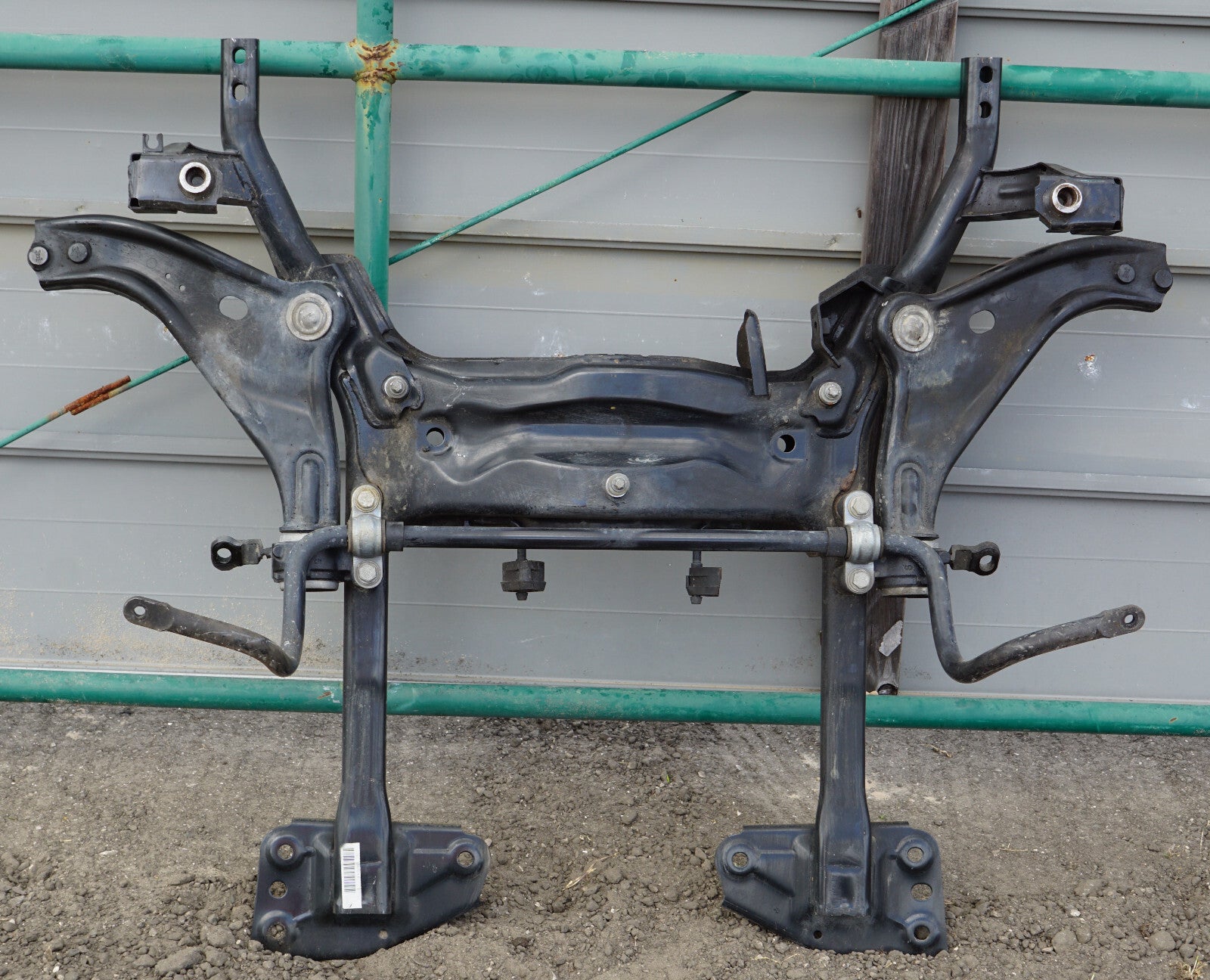 2008-2014 MINI COOPER S CLUBMAN R55 FRONT LOWER CROSSMEMBER CRADLE SUBFRAME OEM