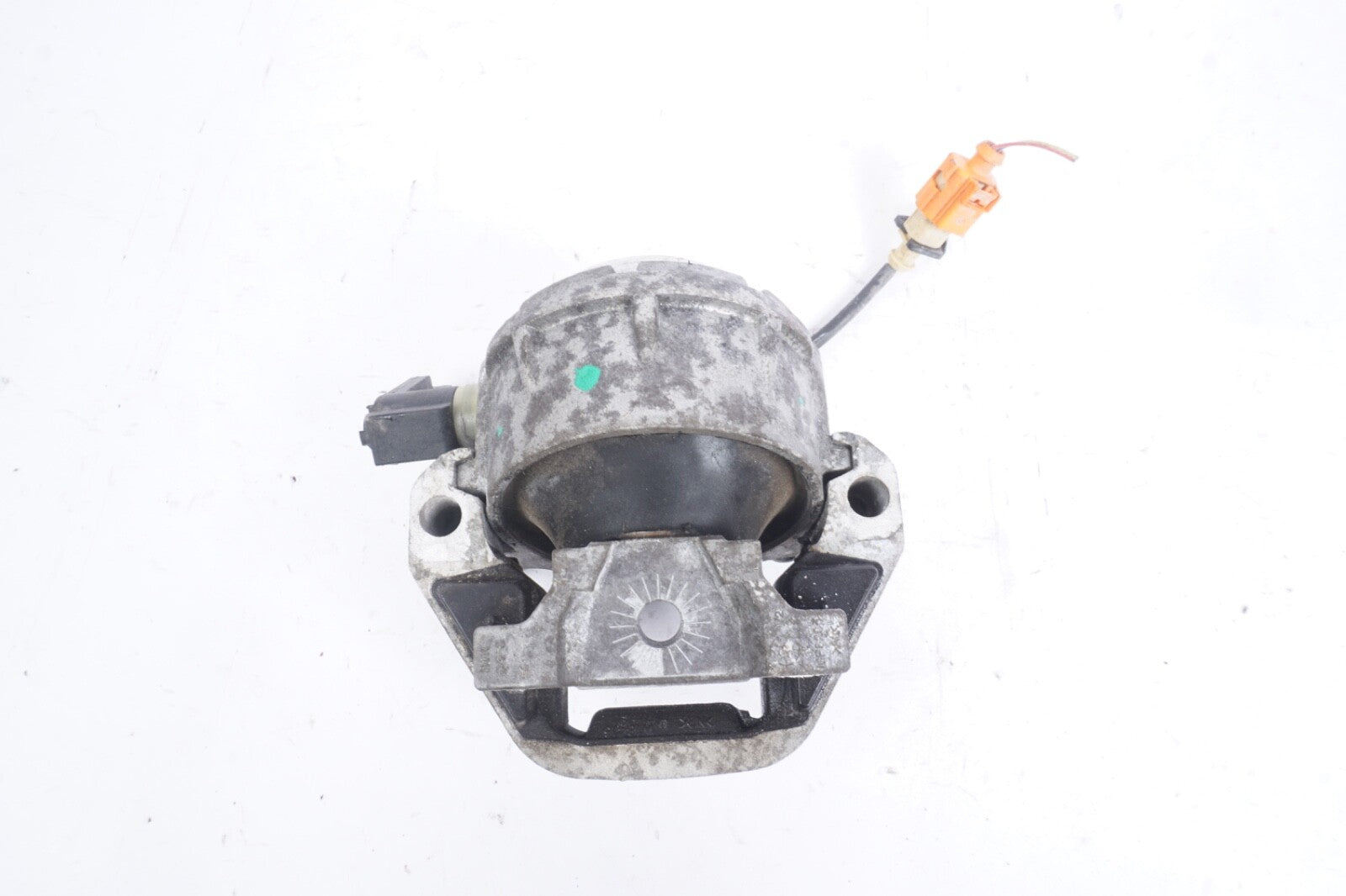 2012-2017 AUDI A7 QUATTRO 3.0L ENGINE MOTOR RIGHT SIDE MOUNT INSULATOR OEM