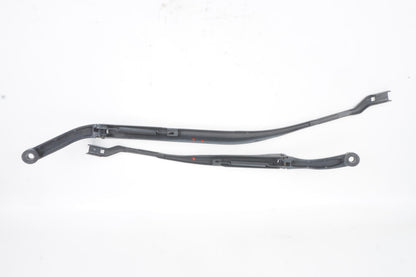 2014-21 Maserati Ghibli S Q4 Front Right and Left Windshield Wiper Arm 670001642