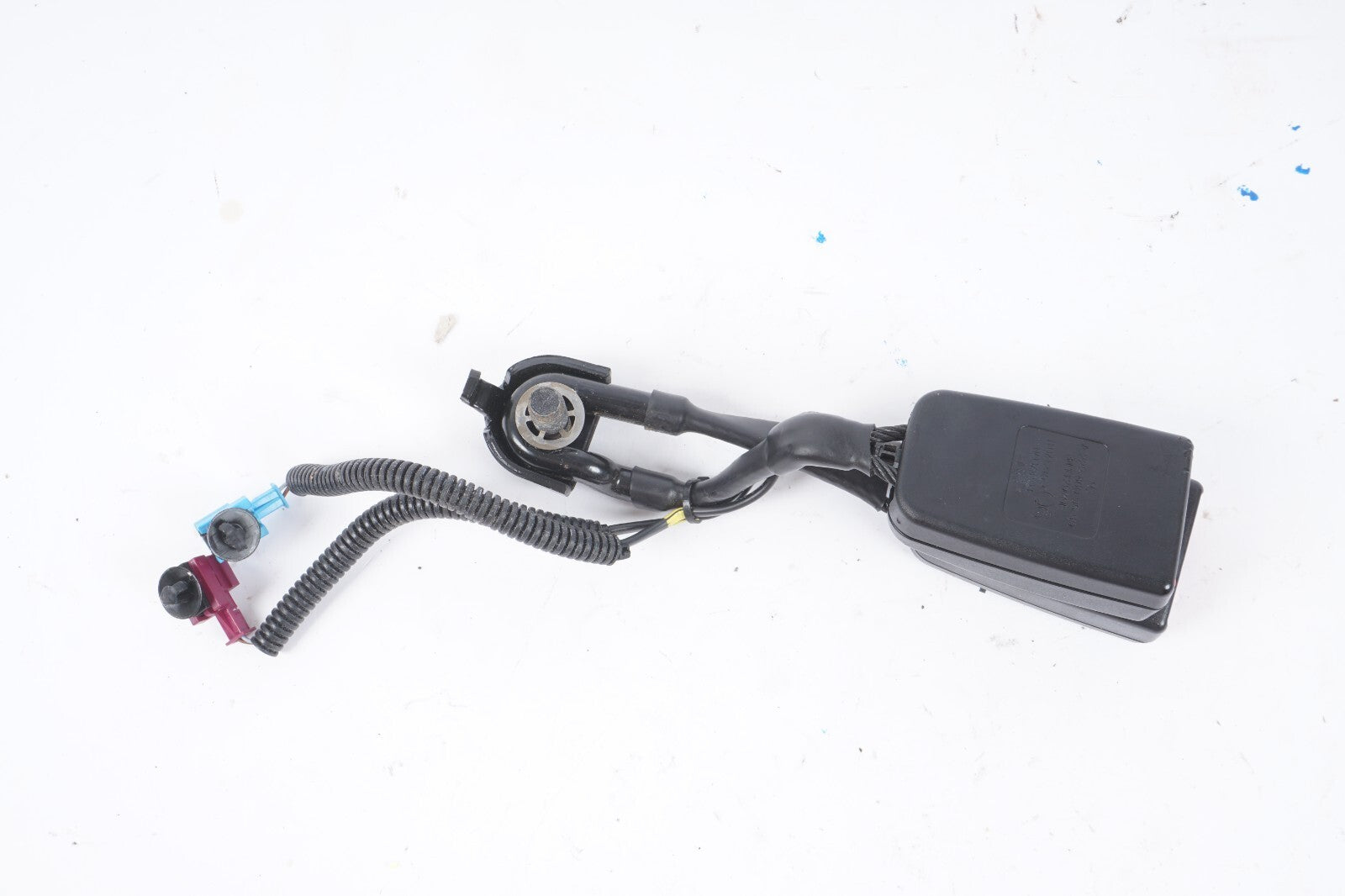14 - 17 Mercedes S550 S600 W222 Rear Center Seat Belt Buckle Latch OEM