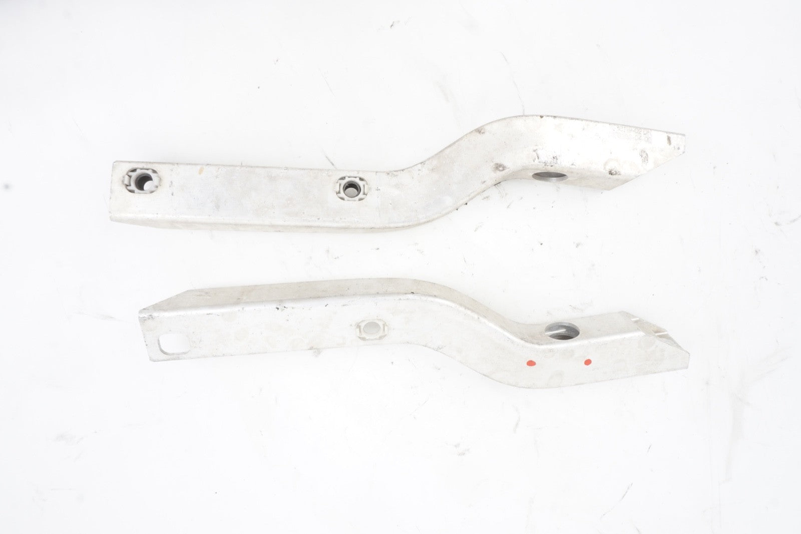 2012-2018 BMW F13 F06 650i 640i LEFT RIGHT FRONT BUMPER IMPACT ABSORBER BRACKET