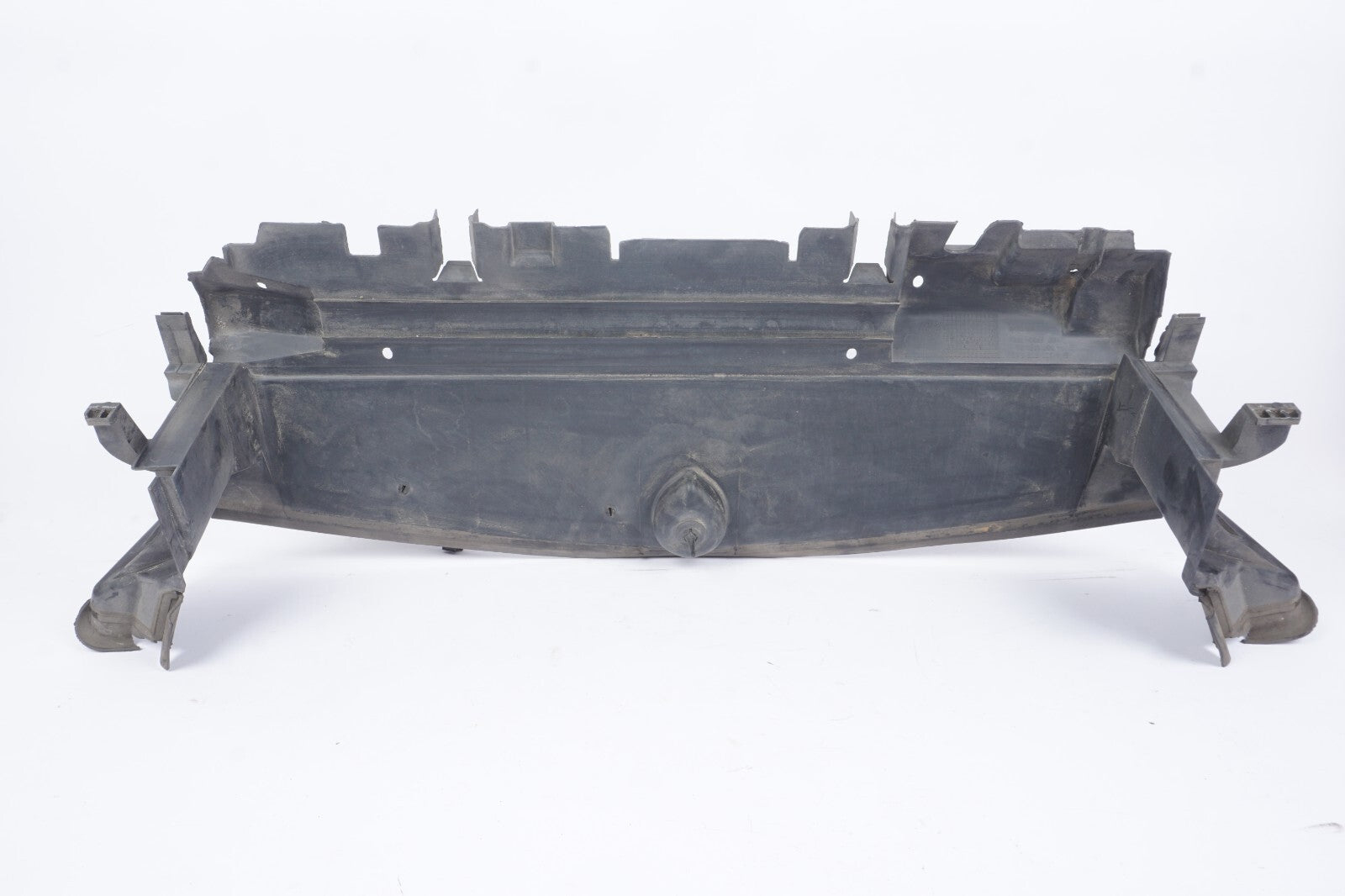 10-13 Mercedes W207 E350 E550 Front Lower Radiator Support Baffle 2075052230 OEM