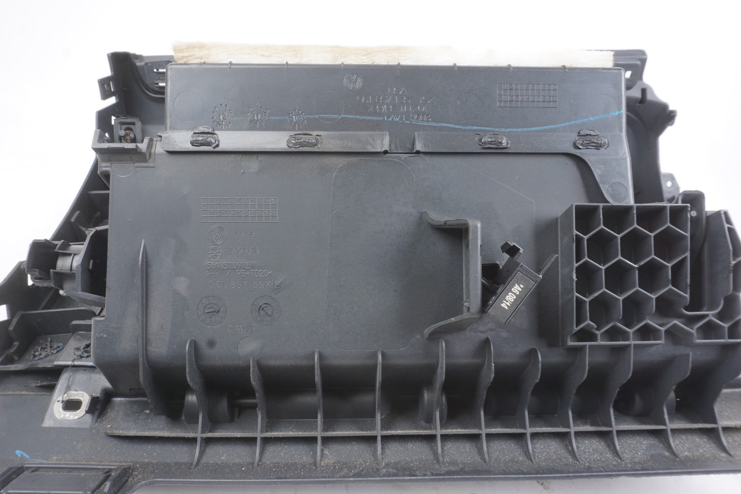 2012 - 2019 Volkswagen Passat Glove Box Storage Compartment OEM