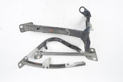 2004 - 2010 AUDI S8 - Front LEFT Headlight / Cross Support Brace SET 4E0821137E