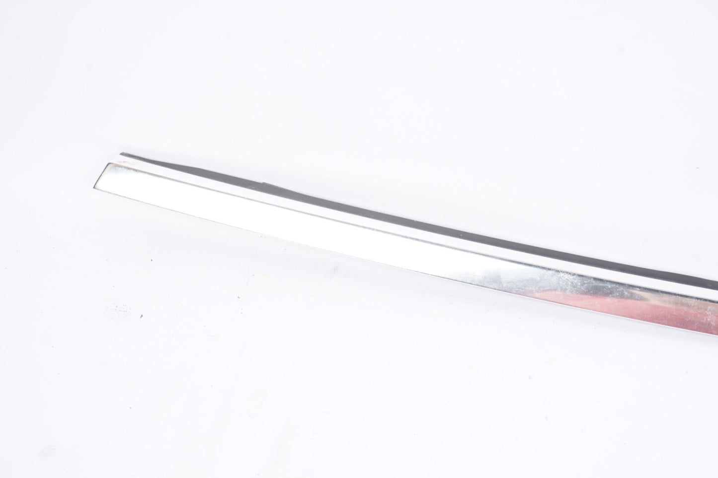 2015-2020 MERCEDES GLA250 X156 REAR RIGHT SIDE DOOR WINDOW BELT MOLDING OEM