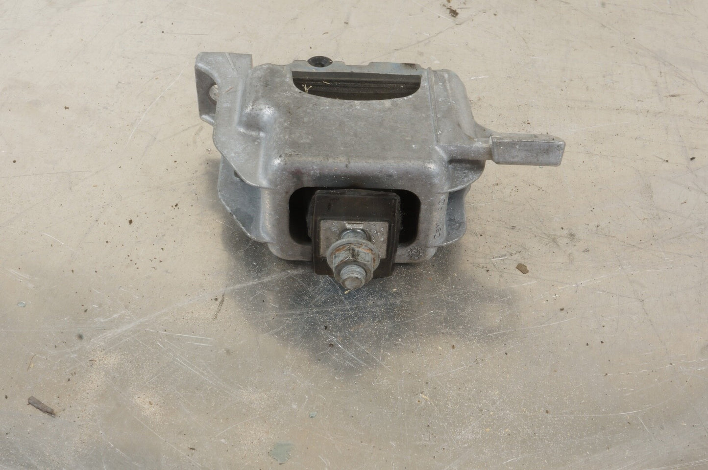 11-16 Mini Cooper Countryman Paceman N16 1.6L Front Engine Mount OEM W/O Turbo