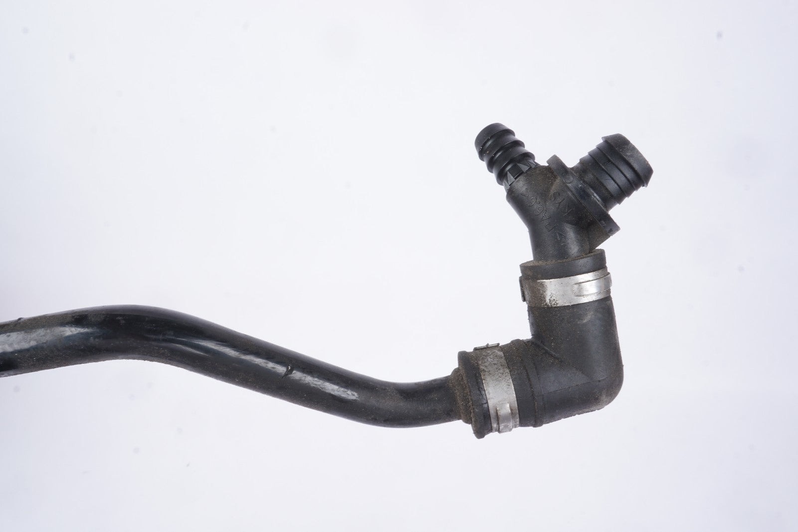 2011 - 2017 AUDI A8 QUATTRO BRAKE BOOSTER VACUUM HOSE LINE PIPE OEM