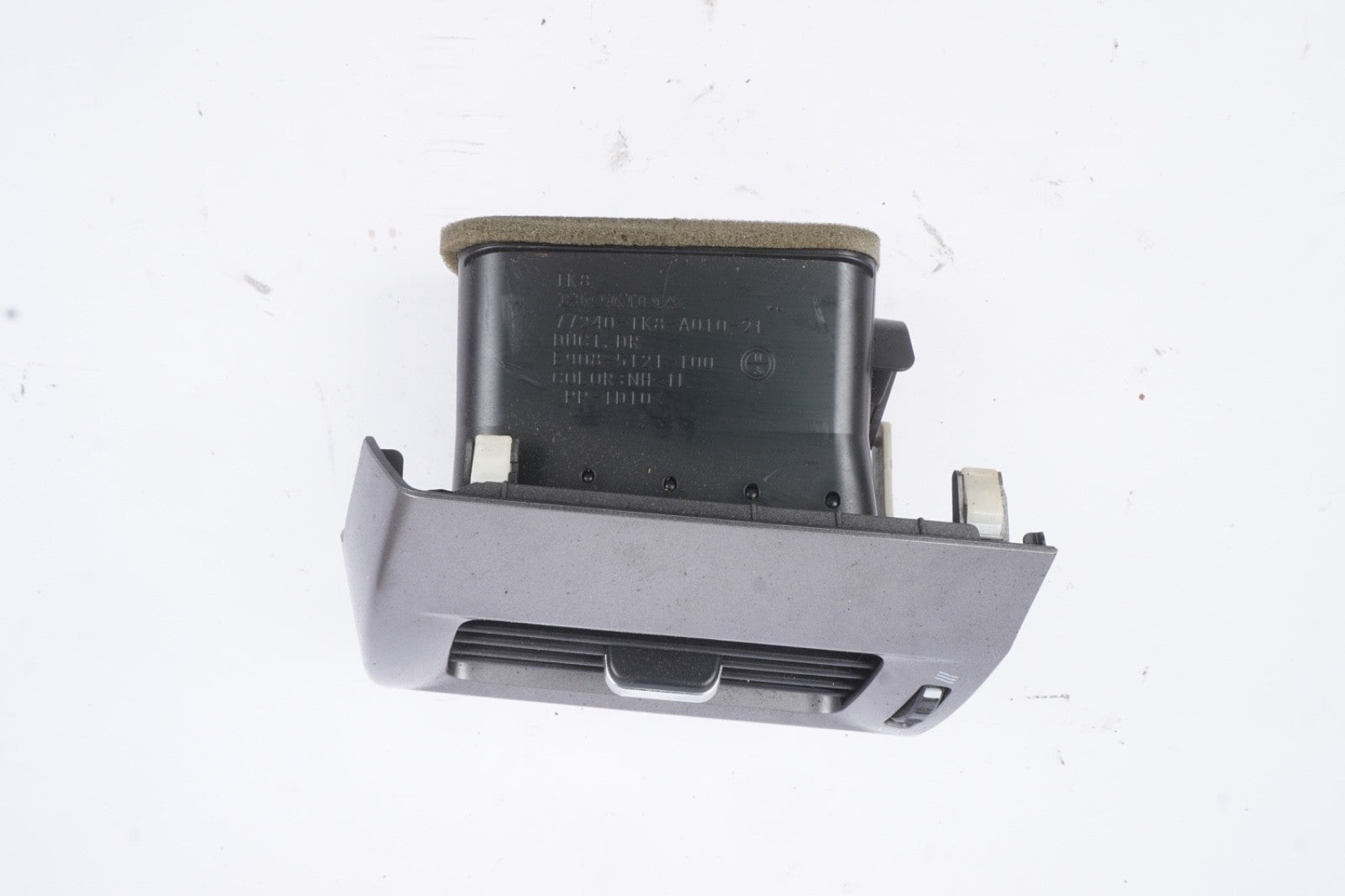 2011-2017 HONDA ODYSSEY  DRIVERS SIDE LEFT FRONT AC HEAT VENT GREY OEM
