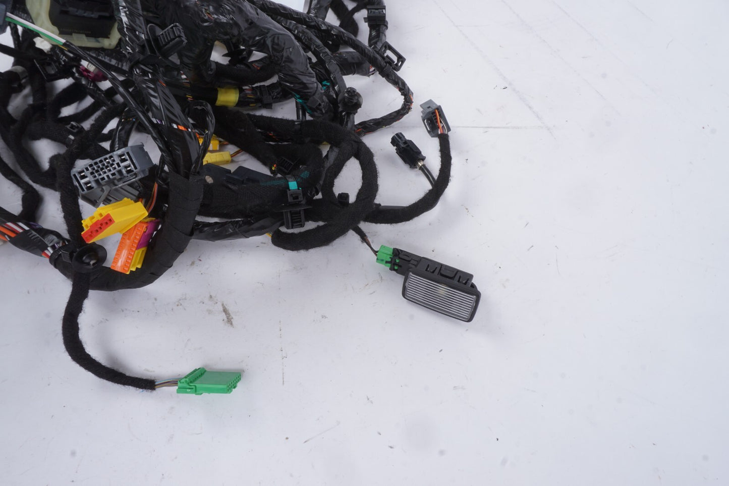 2021-2023 Polestar 2 Dash Instrument Panel Wire Harness 33815697 OEM
