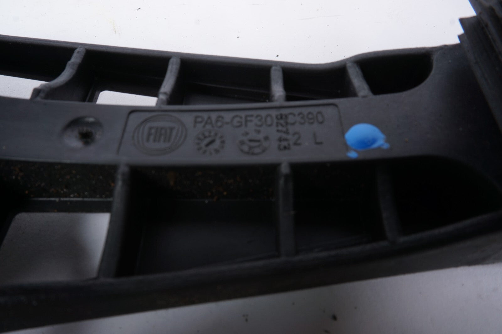 2014 - 2017 Fiat 500L Front Left Driver Side Exterior Door Handle OEM
