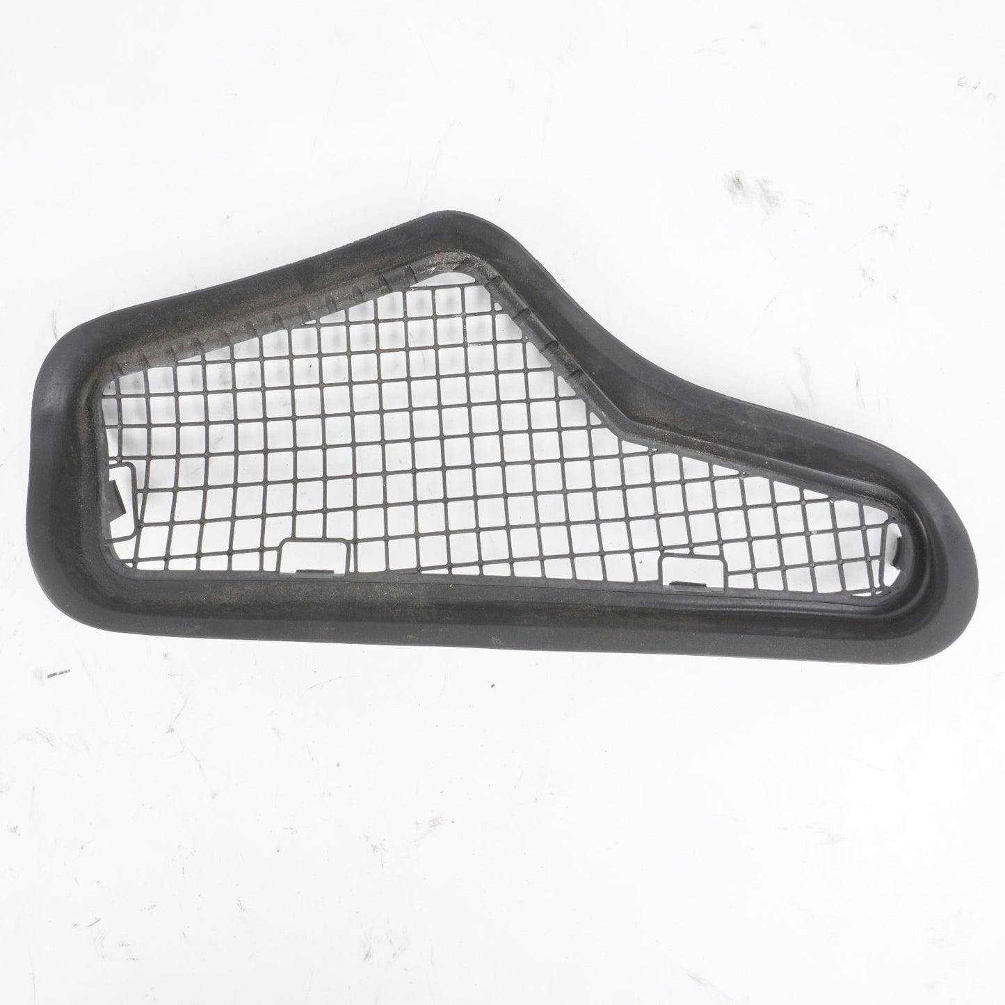 2007-2013 mercedes w221 s550 s600 ac a/c air intake grill net windshield cowl