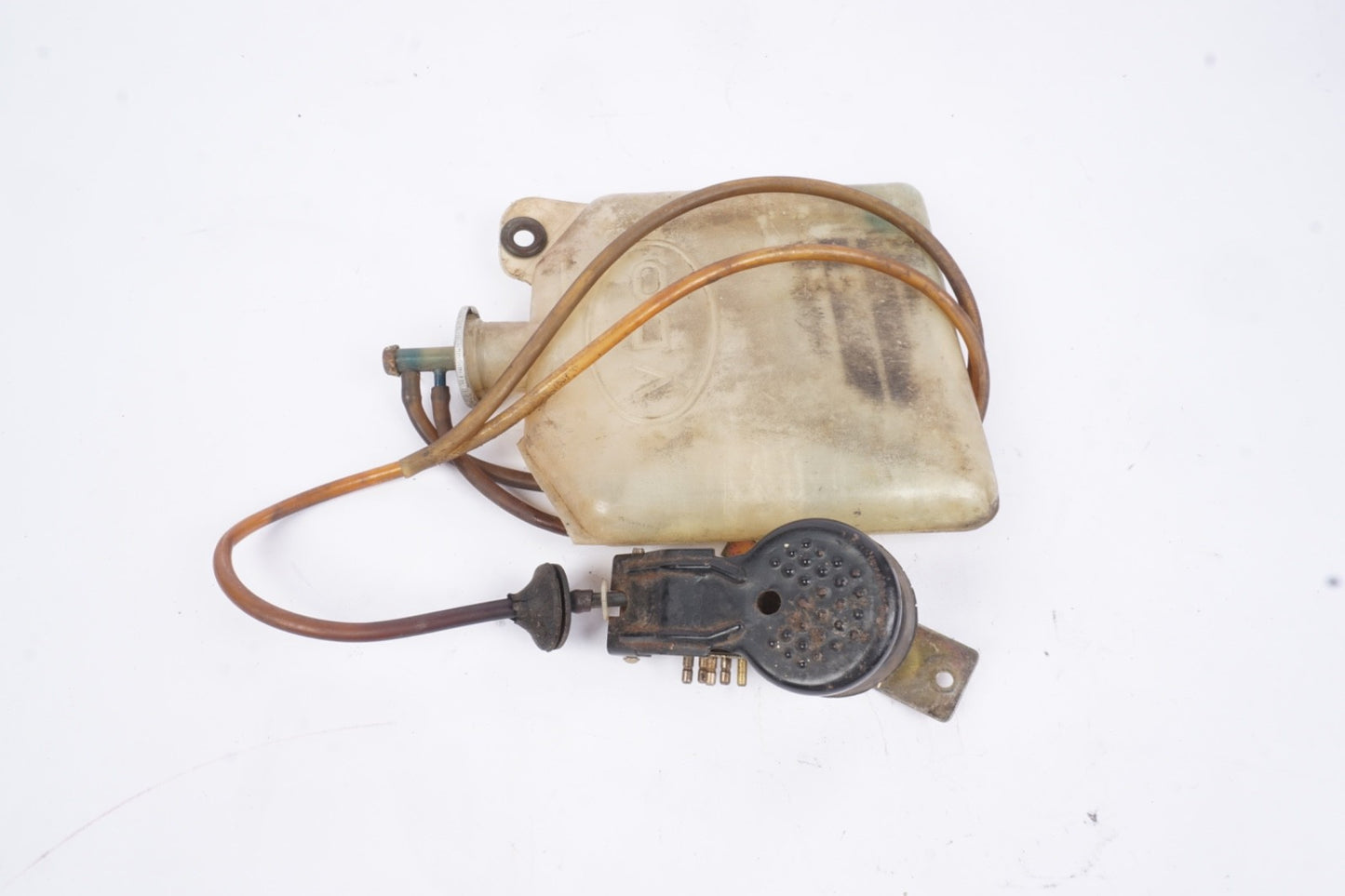 Mercedes W111 W112 W115 A1158690121 VDO foot pump for wiper-washer system
