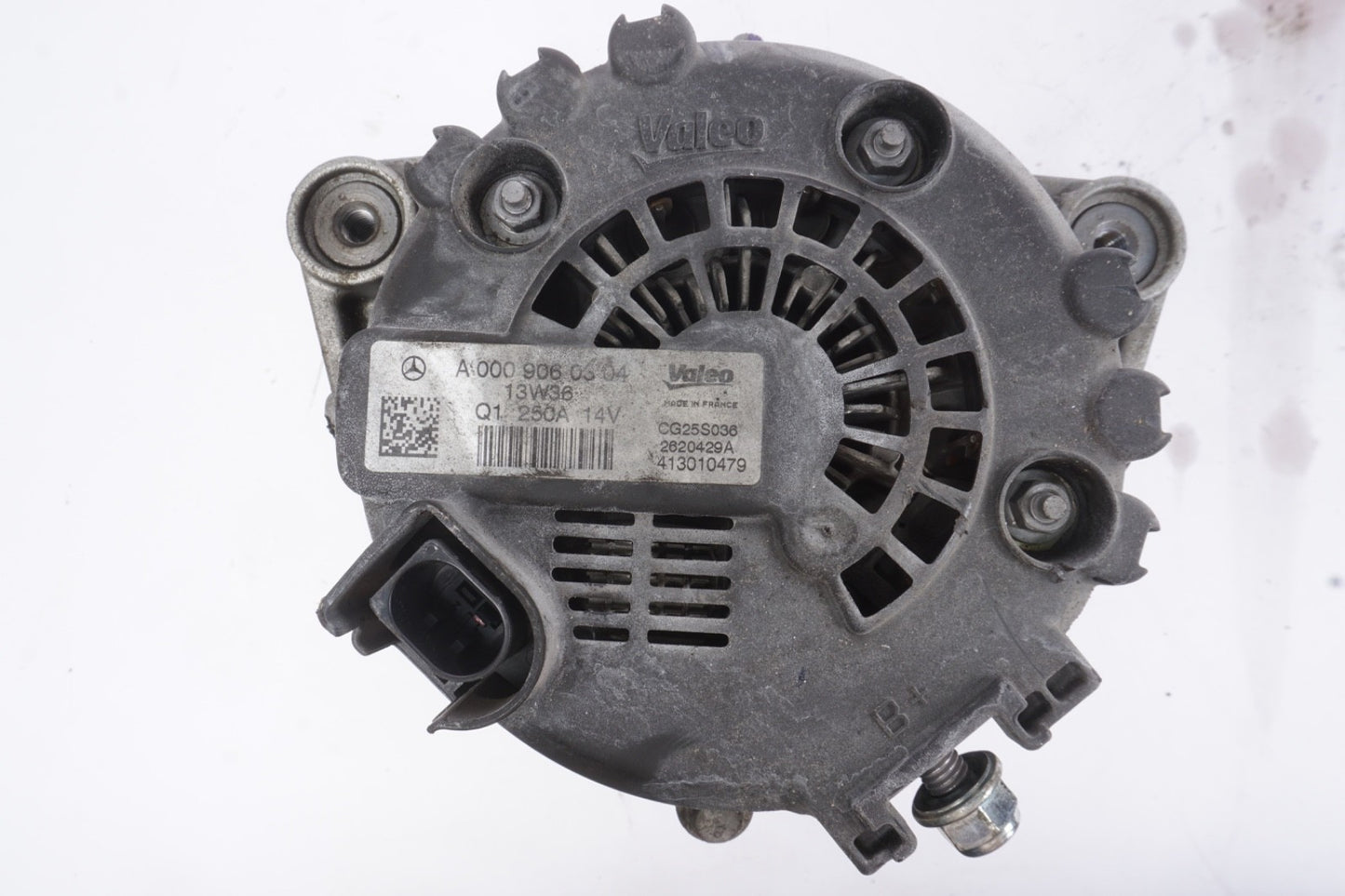 14-17 Mercedes W222 S550 Maybach S550 M278 Generator Alternator 0009060304 OEM