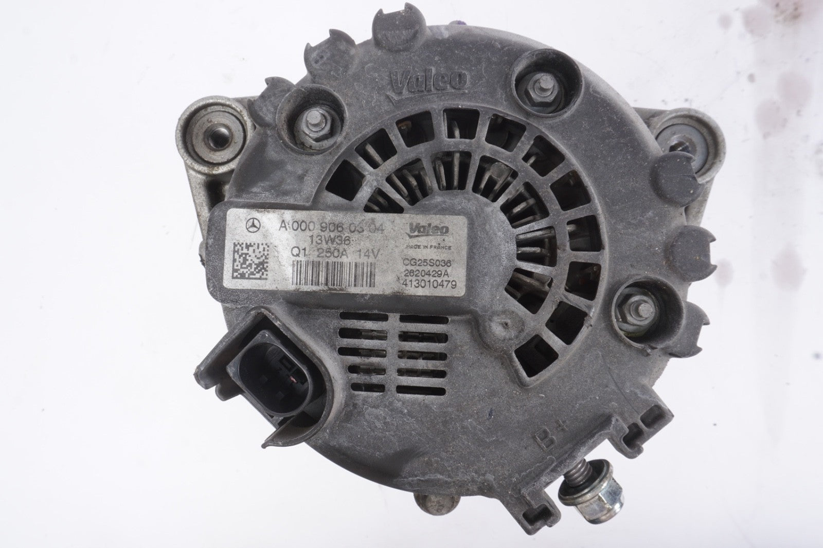 14-17 Mercedes W222 S550 Maybach S550 M278 Generator Alternator 0009060304 OEM