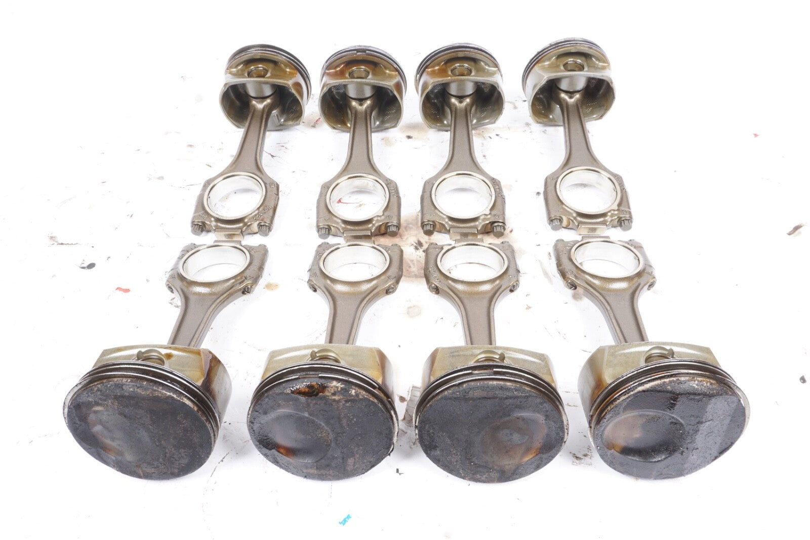 2011 - 2014 PORSCHE CAYENNE OEM 4.8L ENGINE PISTON SET W/ RINGS & RODS SET (8)