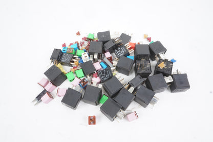 2014 - 2017 Maserati Ghibli Fuse Relays Fuses OEM