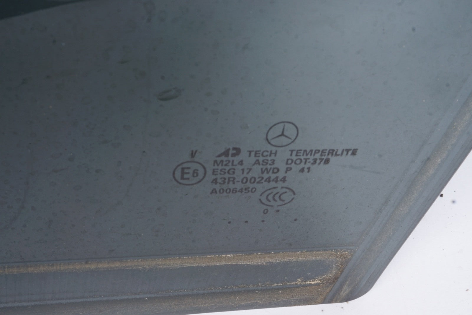 06-11 Mercedes W164 ML350 ML63 AMG Rear Left Side Fixed Privacy Window Glass OEM