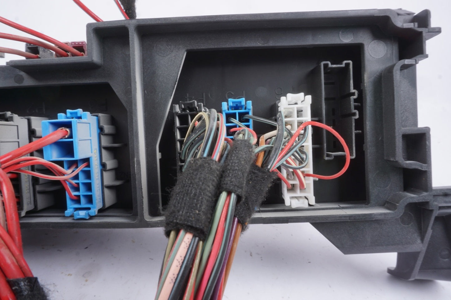 2006 2013 MERCEDES W251 R350 ML350 GL450 REAR RELAY FUSE BOX A1645451740 OEM