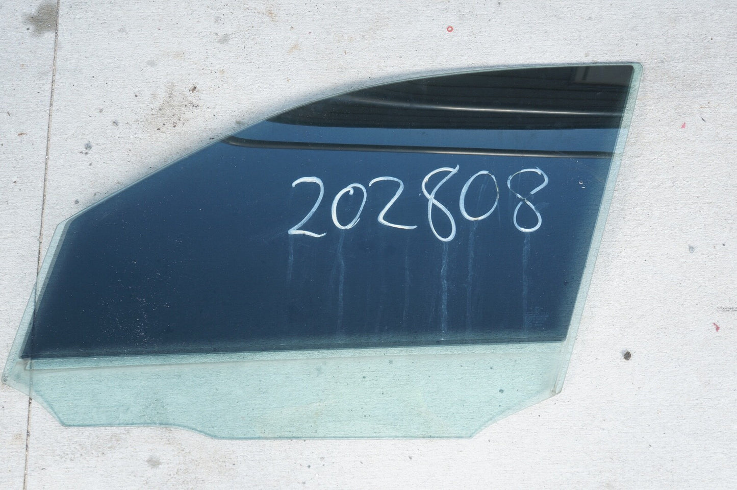 10-14 Mercedes C250 C300 C350 Front Left Driver's Door Window Glass DE230734