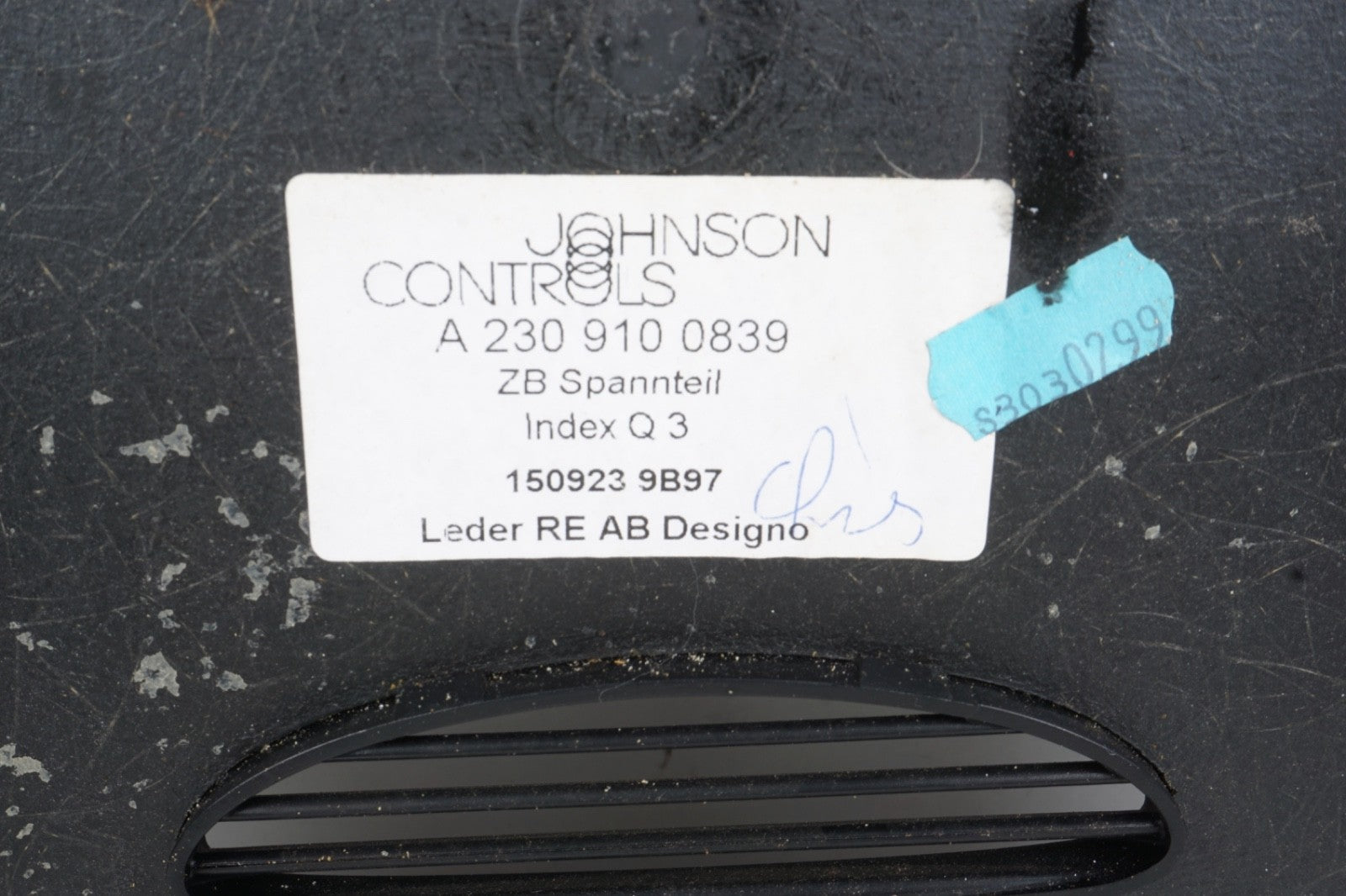 03-12 Mercedes R230 SL550 SL55 Left Driver Side Seat Back Cover Black OEM