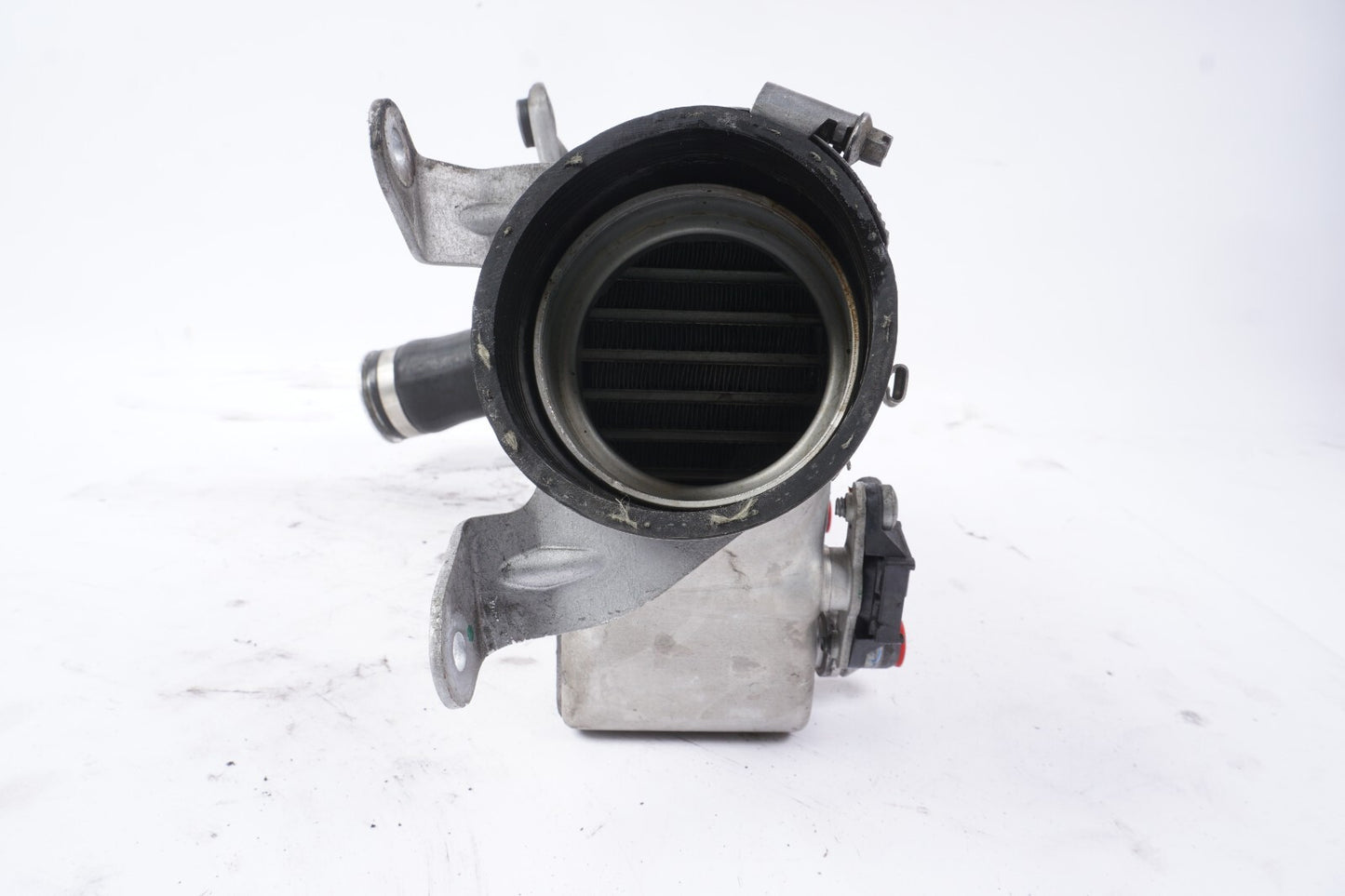 2012 - 2016 BMW 650i 550i 750i 4.4l Intercooler Left Driver Side OEM