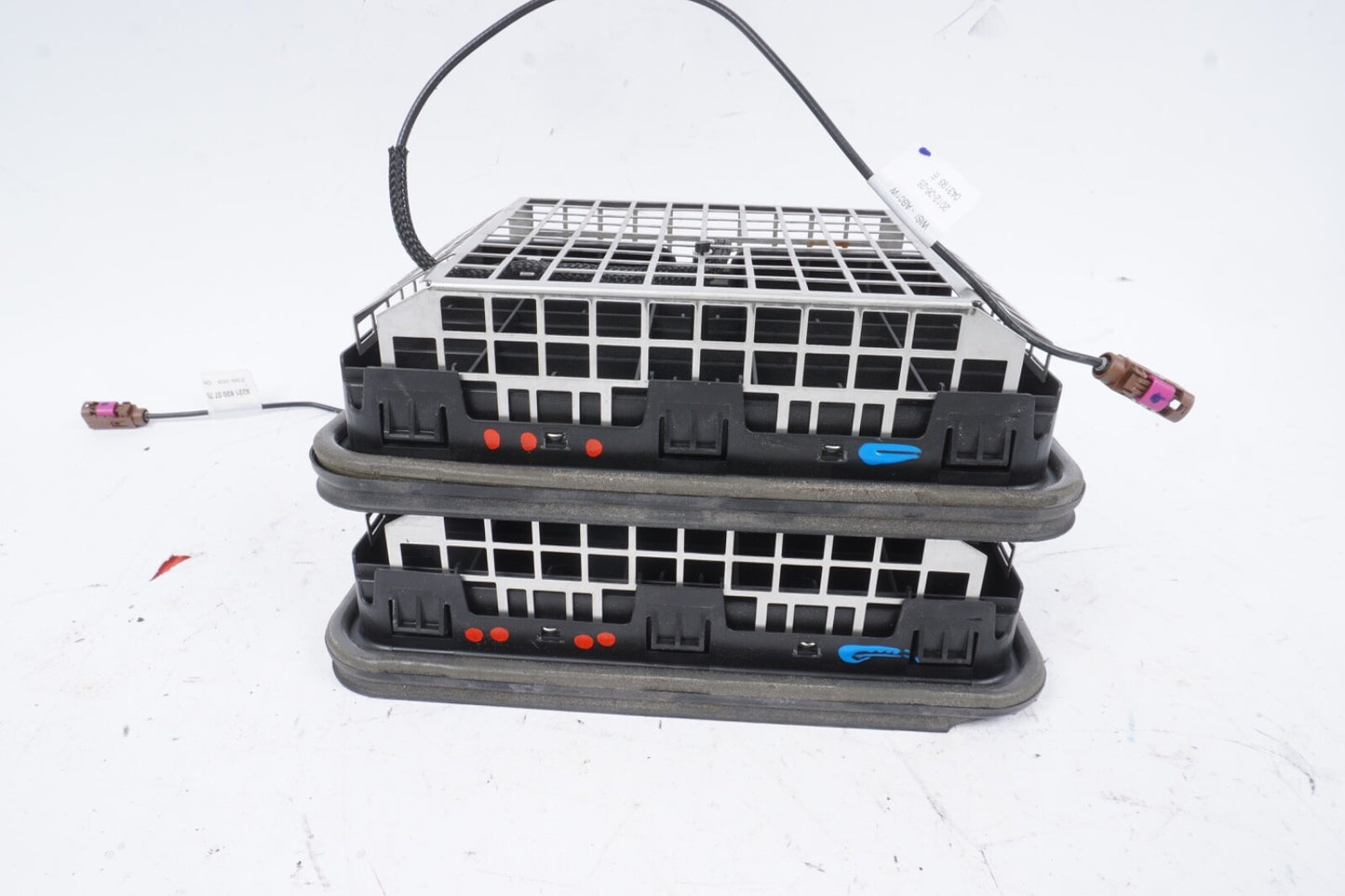 07-13  MERCEDES-BENZ W221 S400 S600 S550 REAR PHONE ANTENNAS OEM