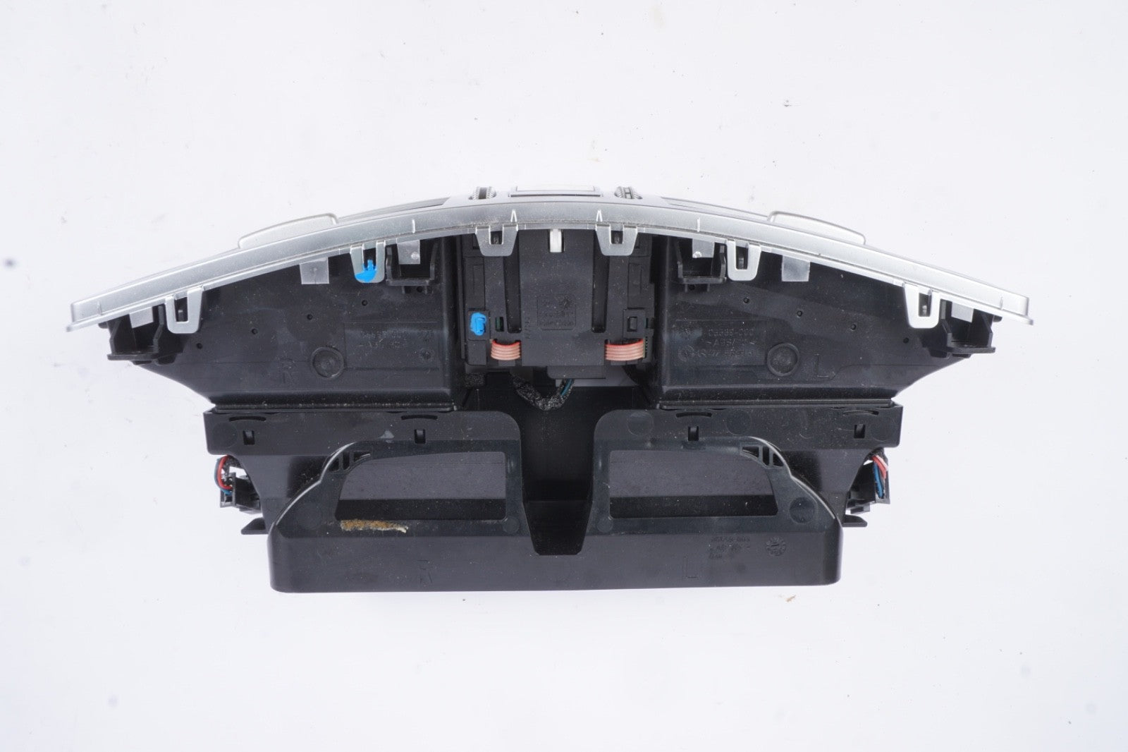 07-13 Mercedes W221 S550 Center Dash Air Vent AC A/C Clock Trim Cover Assembly