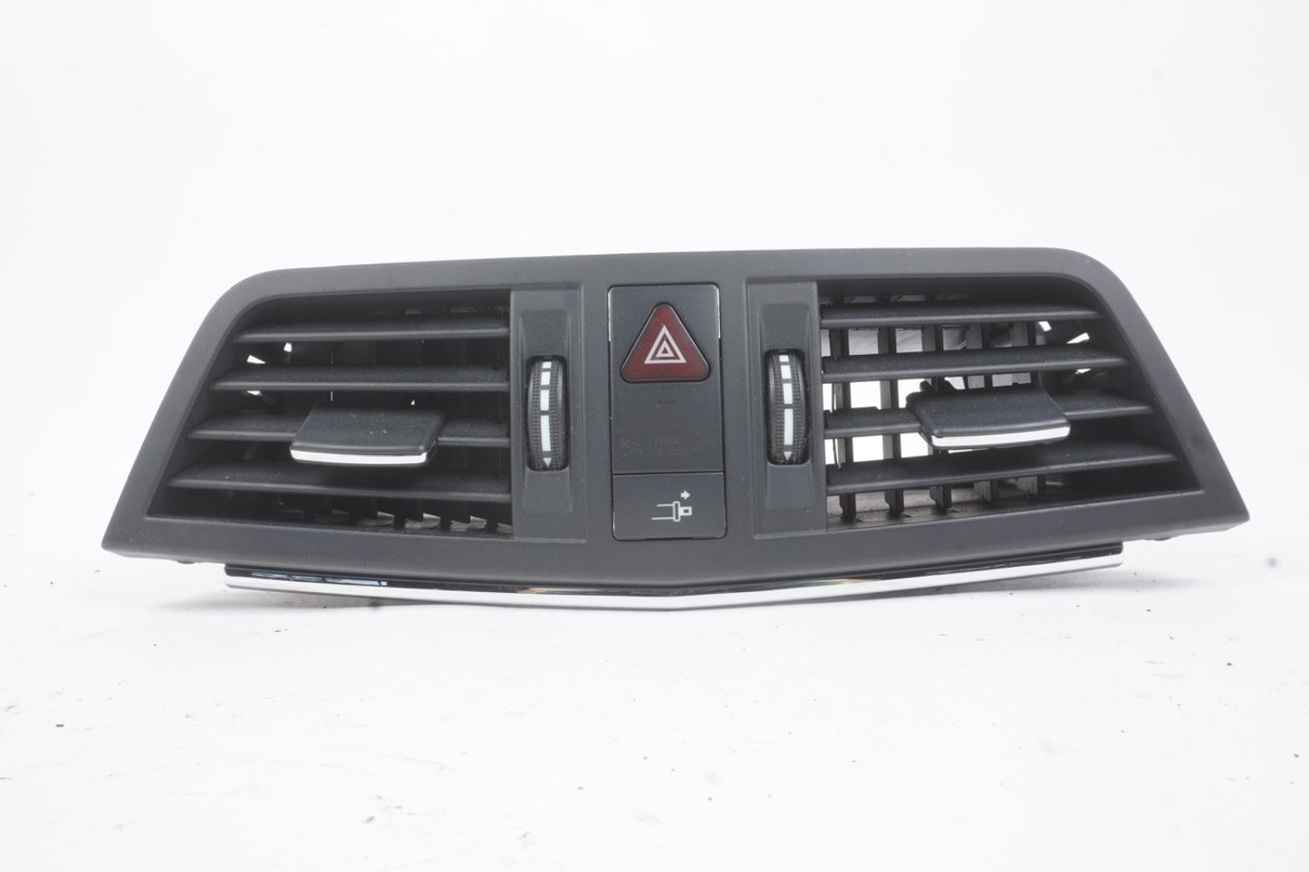 2010 - 2013 Mercedes E350 Convertible Coupe Front Center Dash A/C Vent Grill OEM