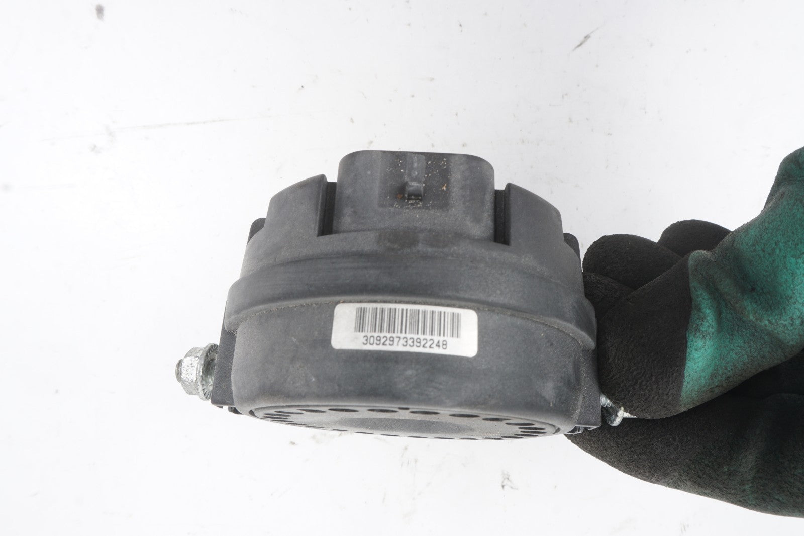2014 - 2021 Maserati Ghibli Anti Theft Horn Siren Alarm 6700017230  OEM