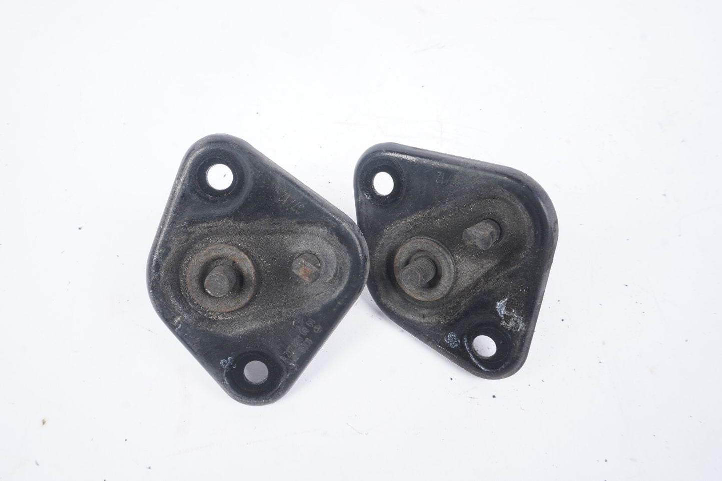 10-17 Mercedes W207 E350 E550 Coupe Door Lock Striker Left &Right OEM