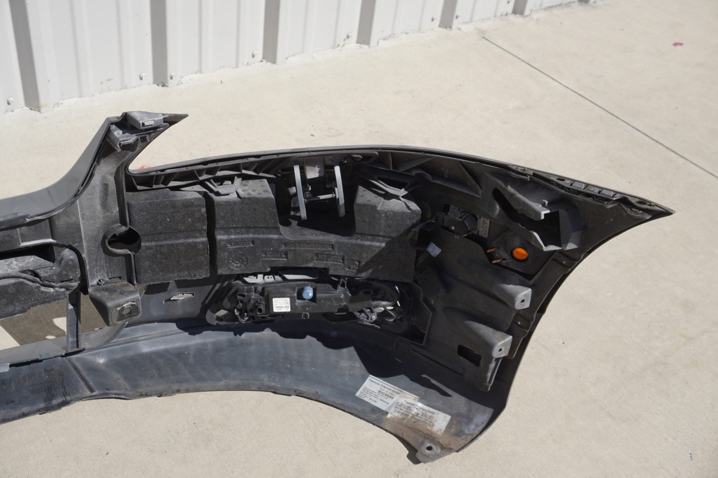 10-13 Mercedes W221 S550 S400 Base Front Bumper Cover Assembly Gray OEM