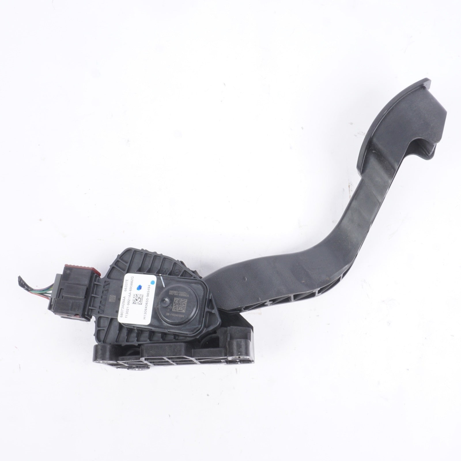 2012-2019 Fiat 500 Electric Accelerator Gas Throttle Pedal 68073429AA OEM