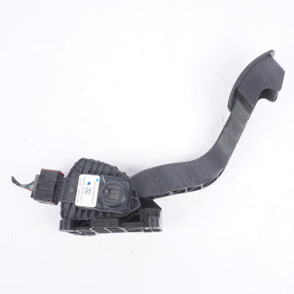 2012-2019 Fiat 500 Electric Accelerator Gas Throttle Pedal 68073429AA OEM