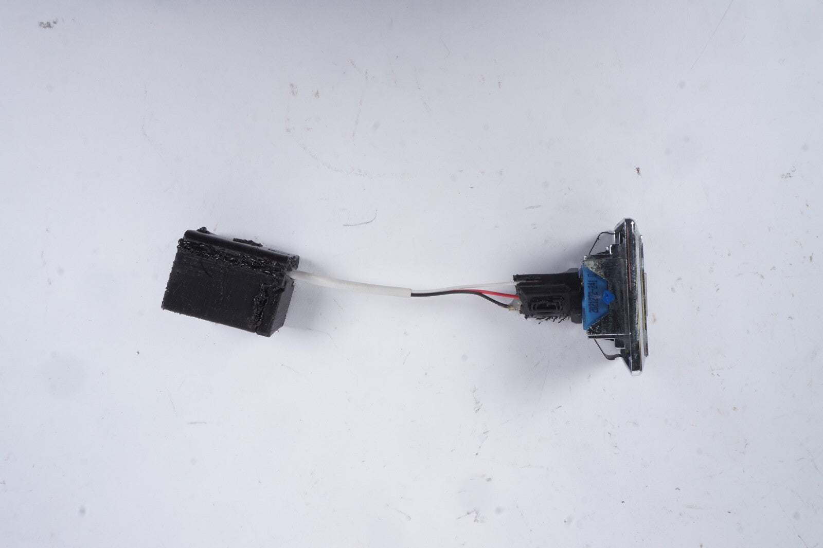 1987 - 1993 Cadillac Allante Door Lock Switch  Right Passenger Side