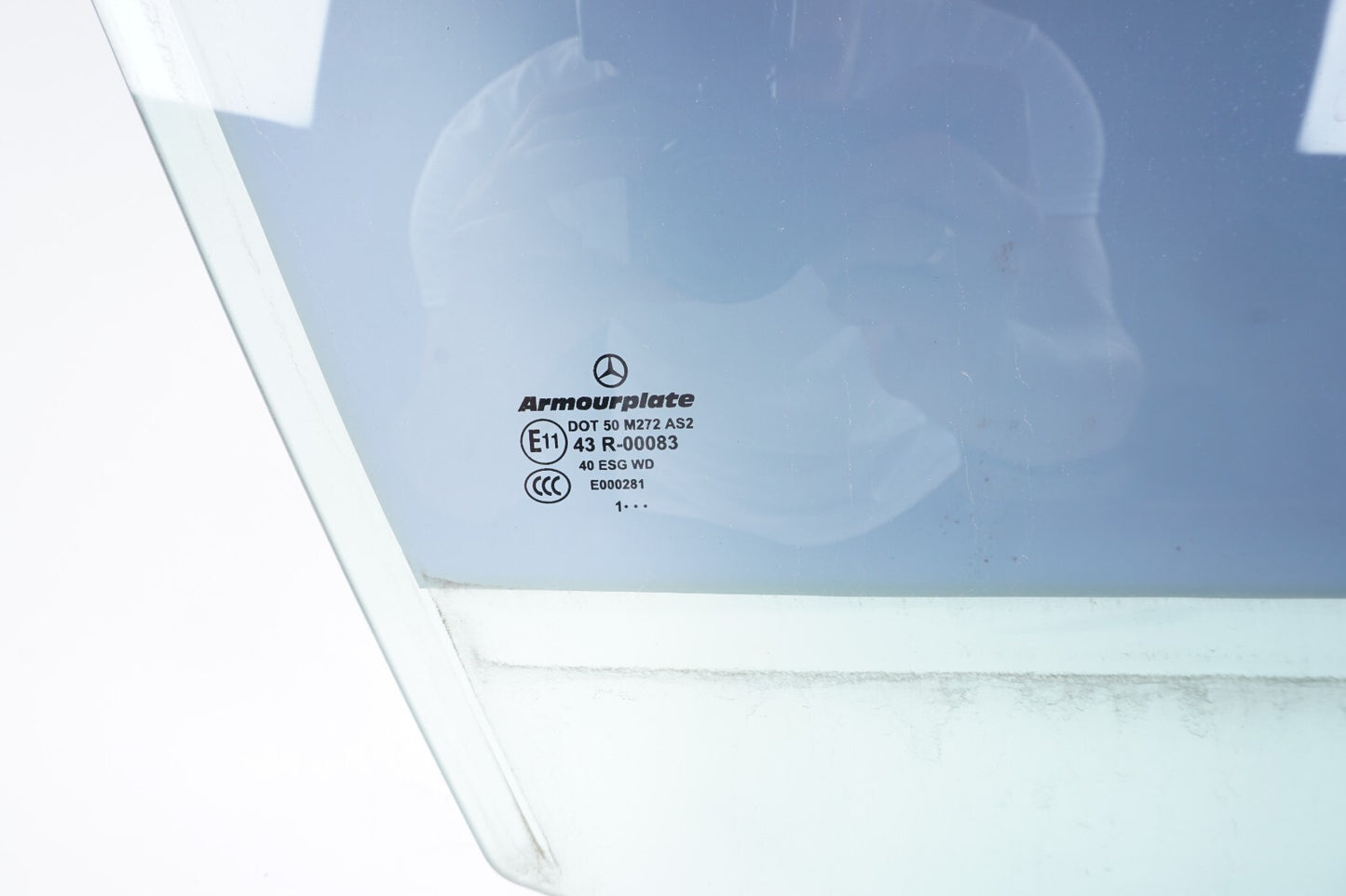 08-14 Mercedes W204 C300 C250 C350 FRONT RIGHT PASS SIDE DOOR WINDOW GLASS OEM